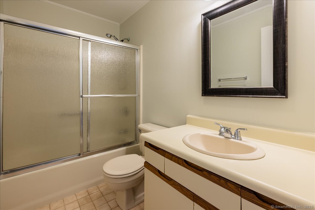 375 High, Fairfield, Connecticut 06824