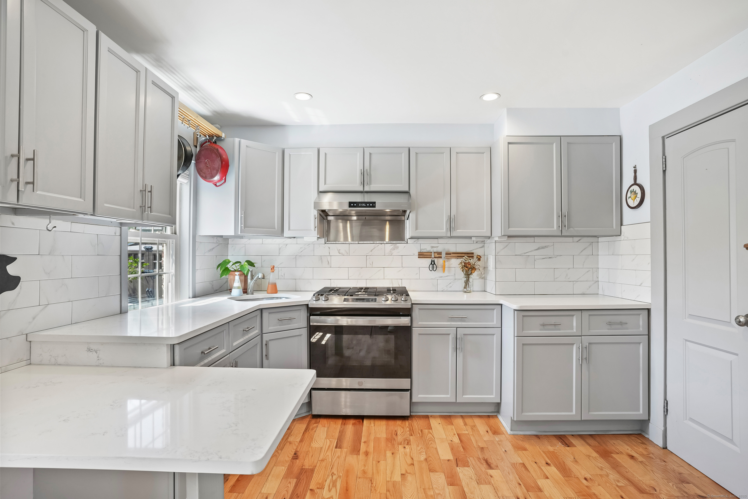 373 Iranistan, Bridgeport, Connecticut 06604