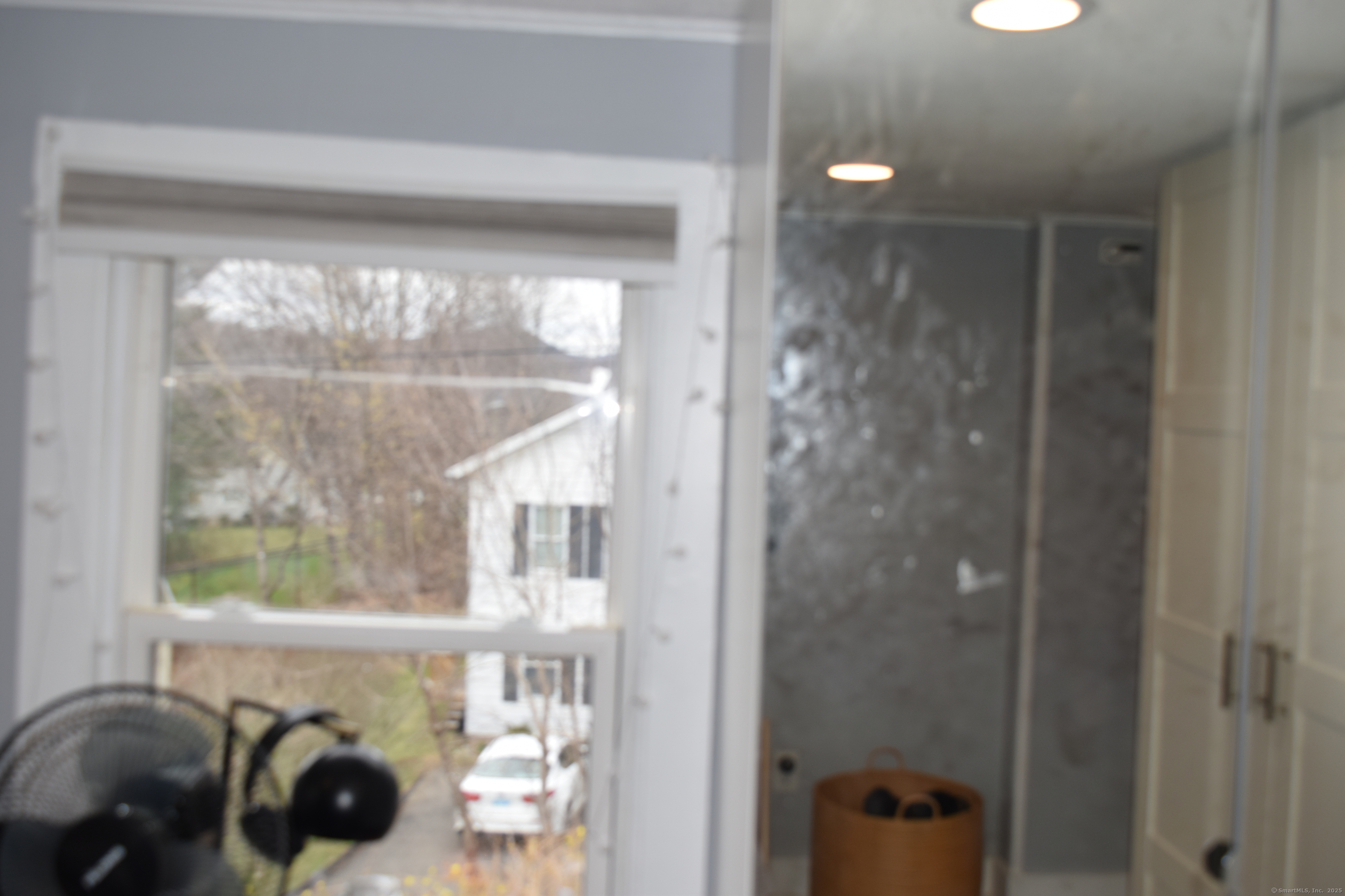 8 Violet Hill, New Milford, Connecticut 06776