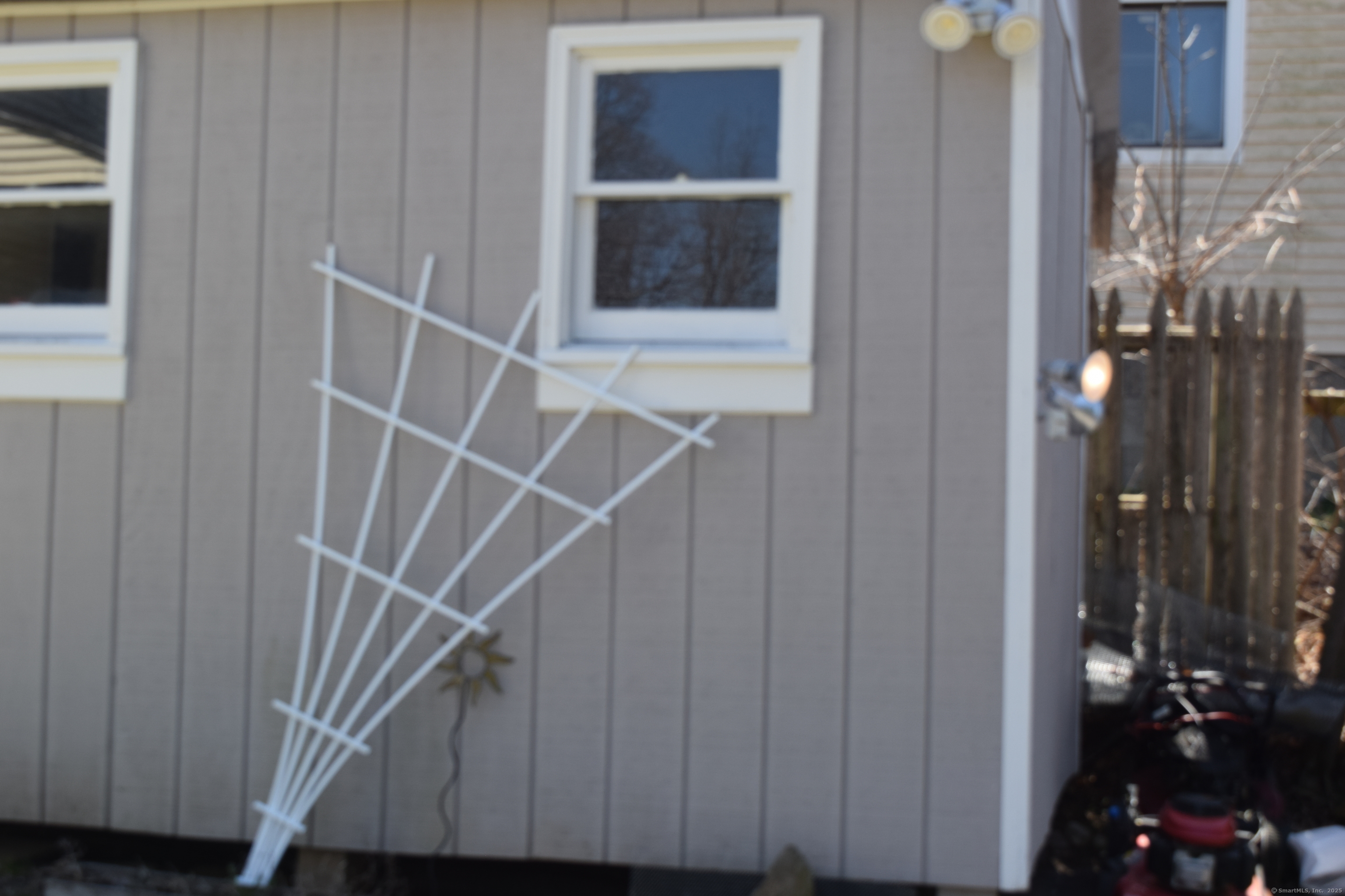 8 Violet Hill, New Milford, Connecticut 06776