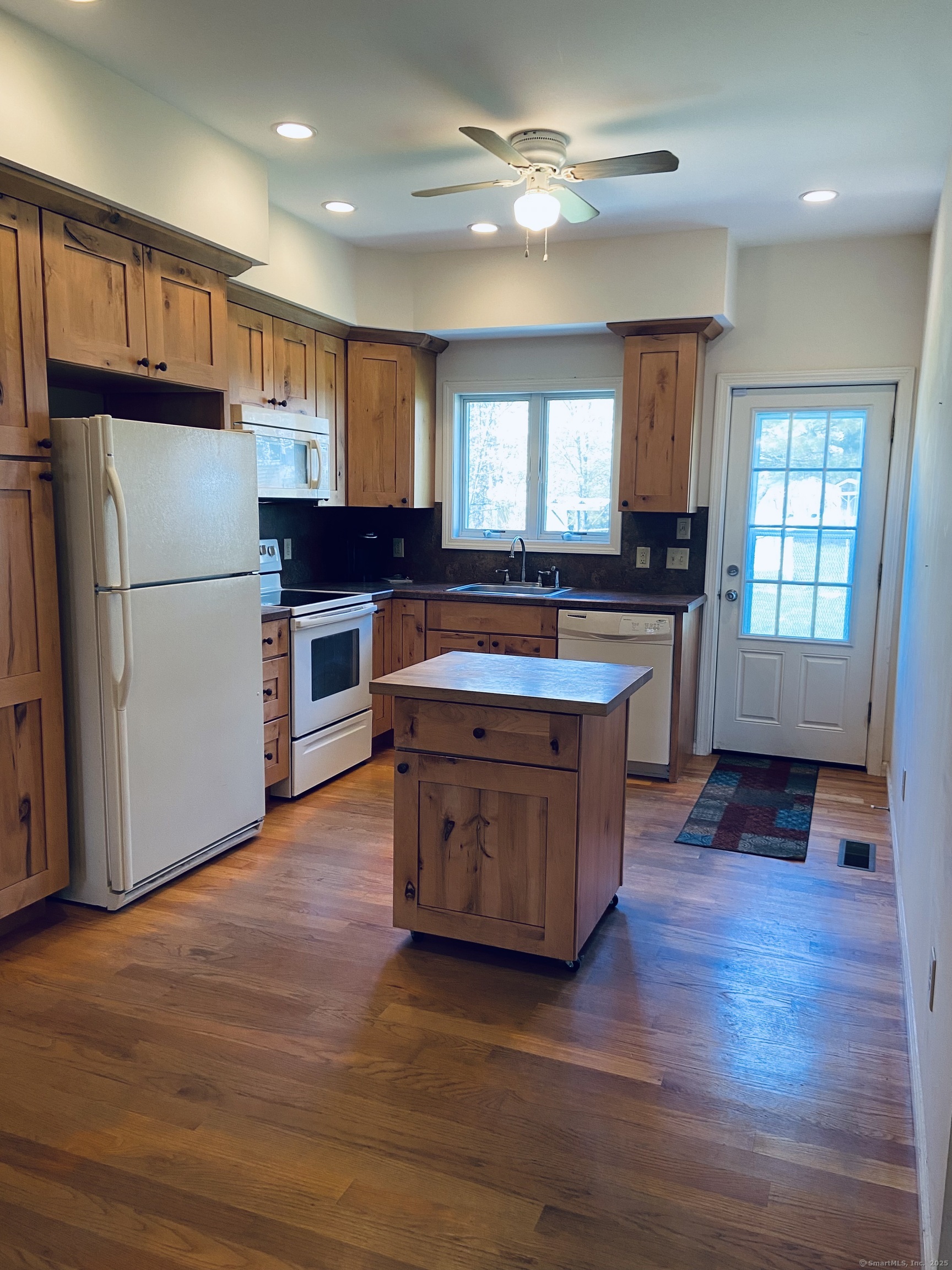 226 Scott, Plymouth, Connecticut 06786