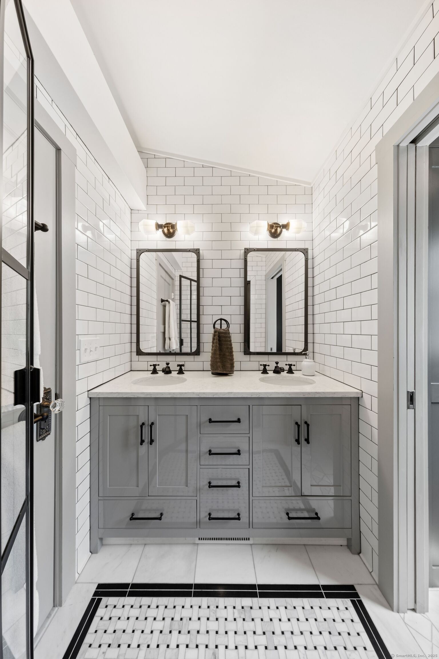 17 Treadwell, Westport, Connecticut 06880
