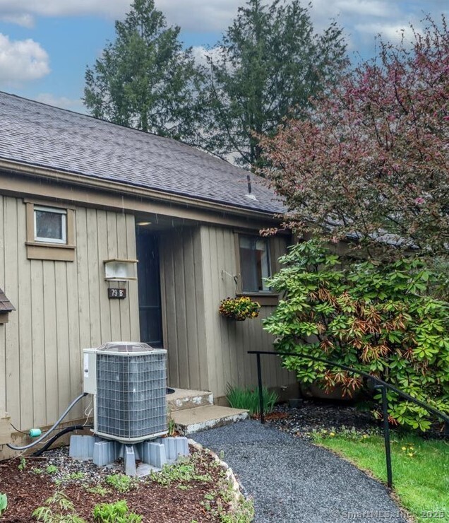 79 Heritage, Southbury, Connecticut 06488