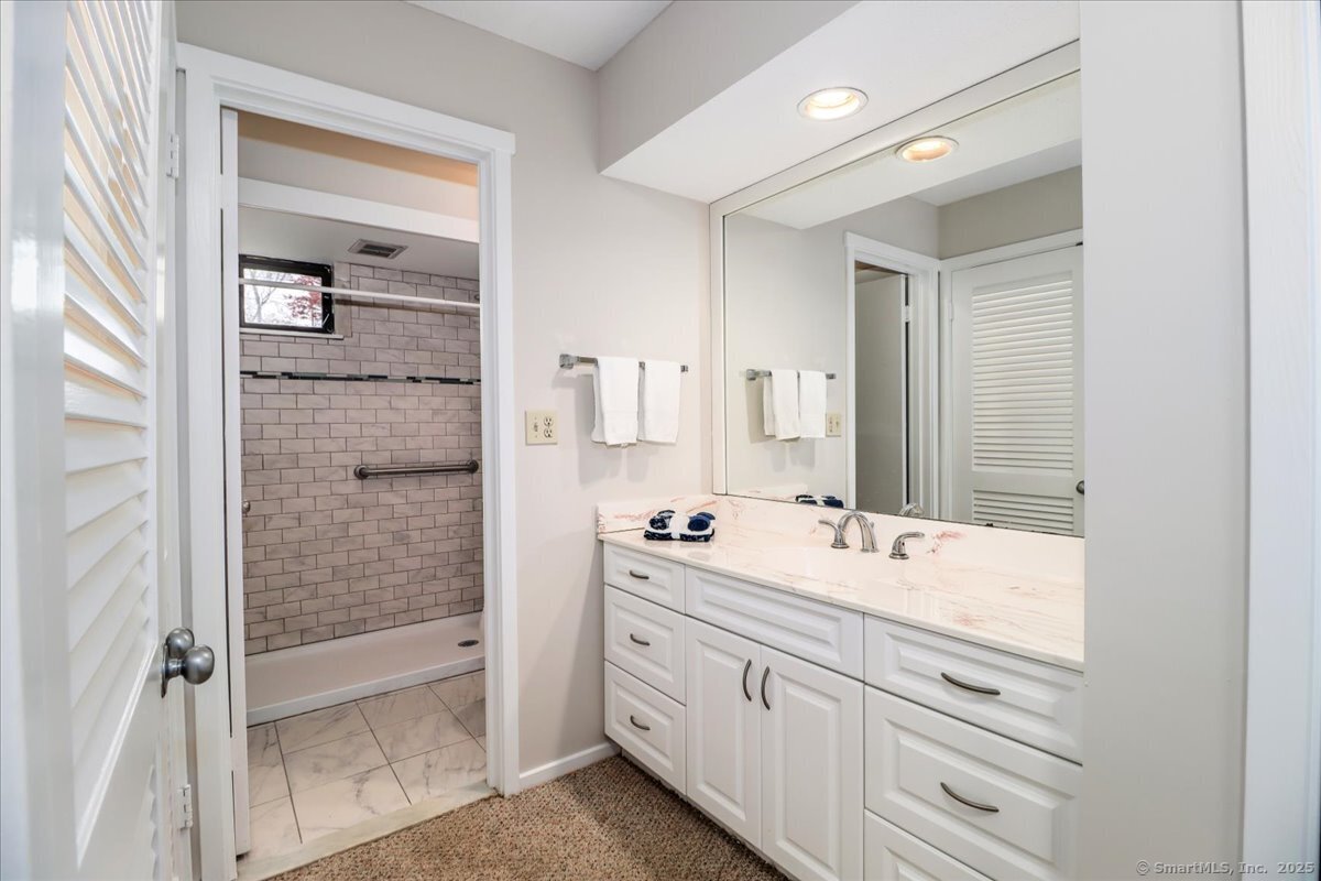 79 Heritage, Southbury, Connecticut 06488
