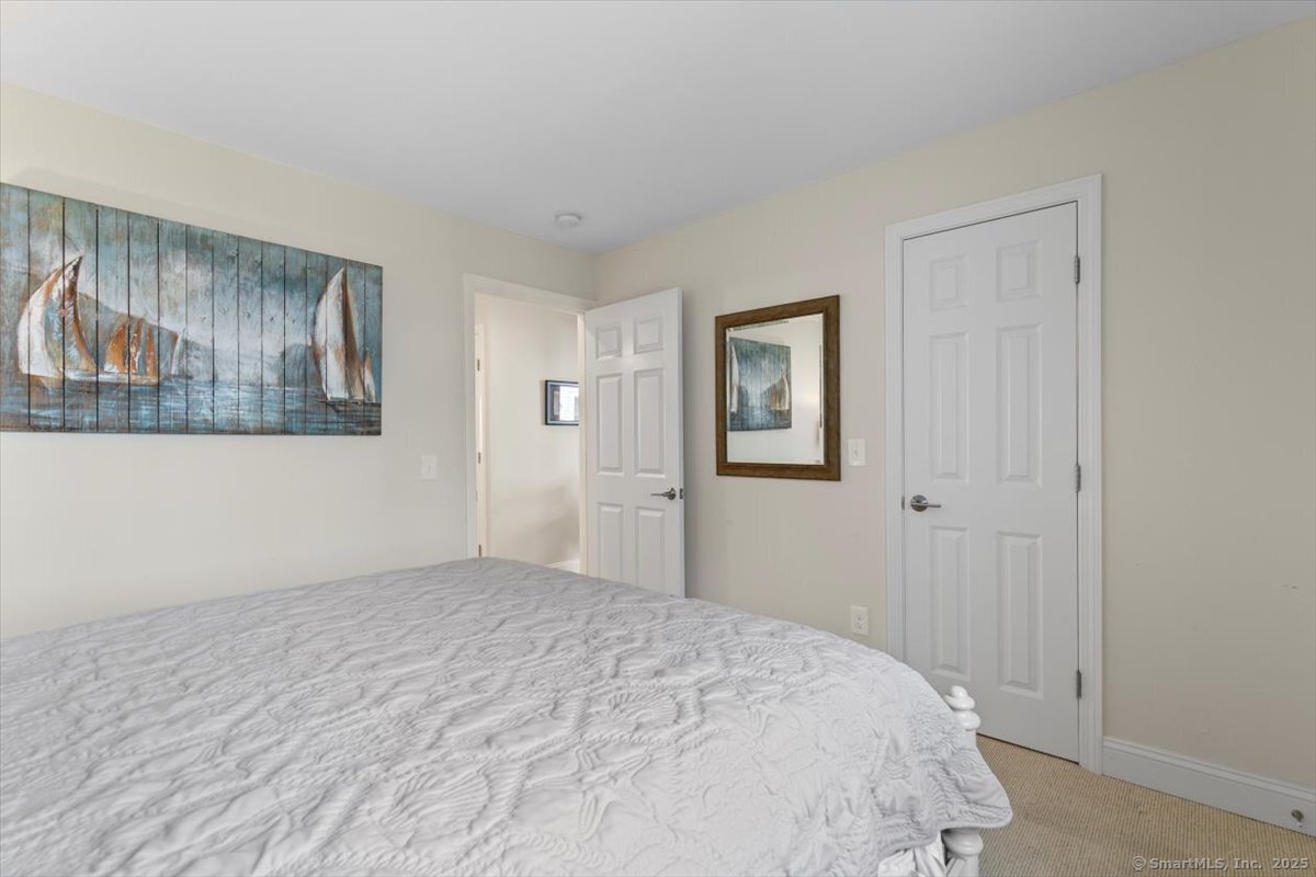1 Mansfield Grove, East Haven, Connecticut 06512