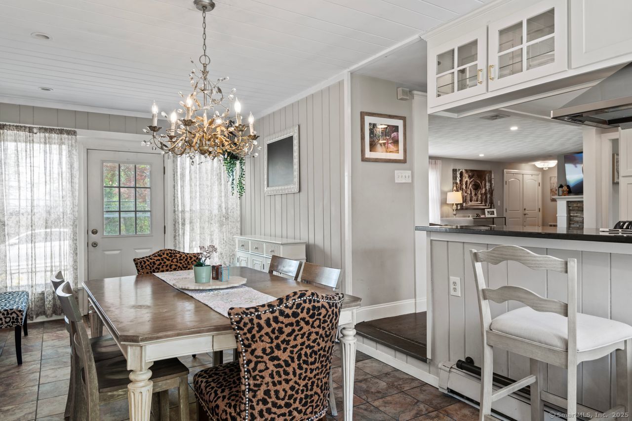 113 Kings, North Haven, Connecticut 06473