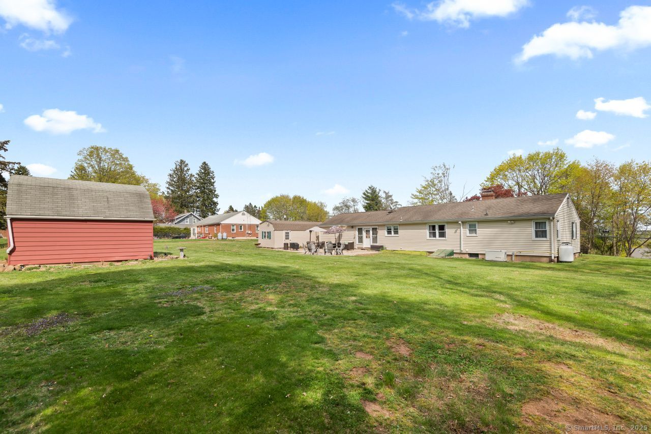 113 Kings, North Haven, Connecticut 06473