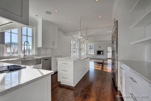 Homes for sale in Darien, CT | 20 Locust Hill Rd, Darien, CT 06820 | MLS# 24089555