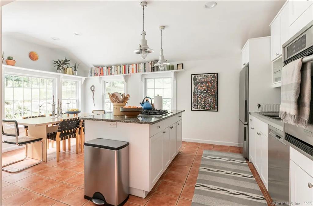 112 Easton, Westport, 06880, 3 Bedrooms Bedrooms, ,3 BathroomsBathrooms,Single Family For Sale,For Sale,Easton,24091409