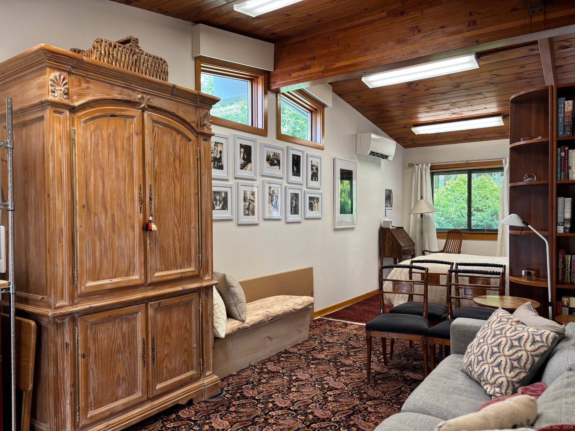 54 Barnhill, Woodbury, Connecticut 06798