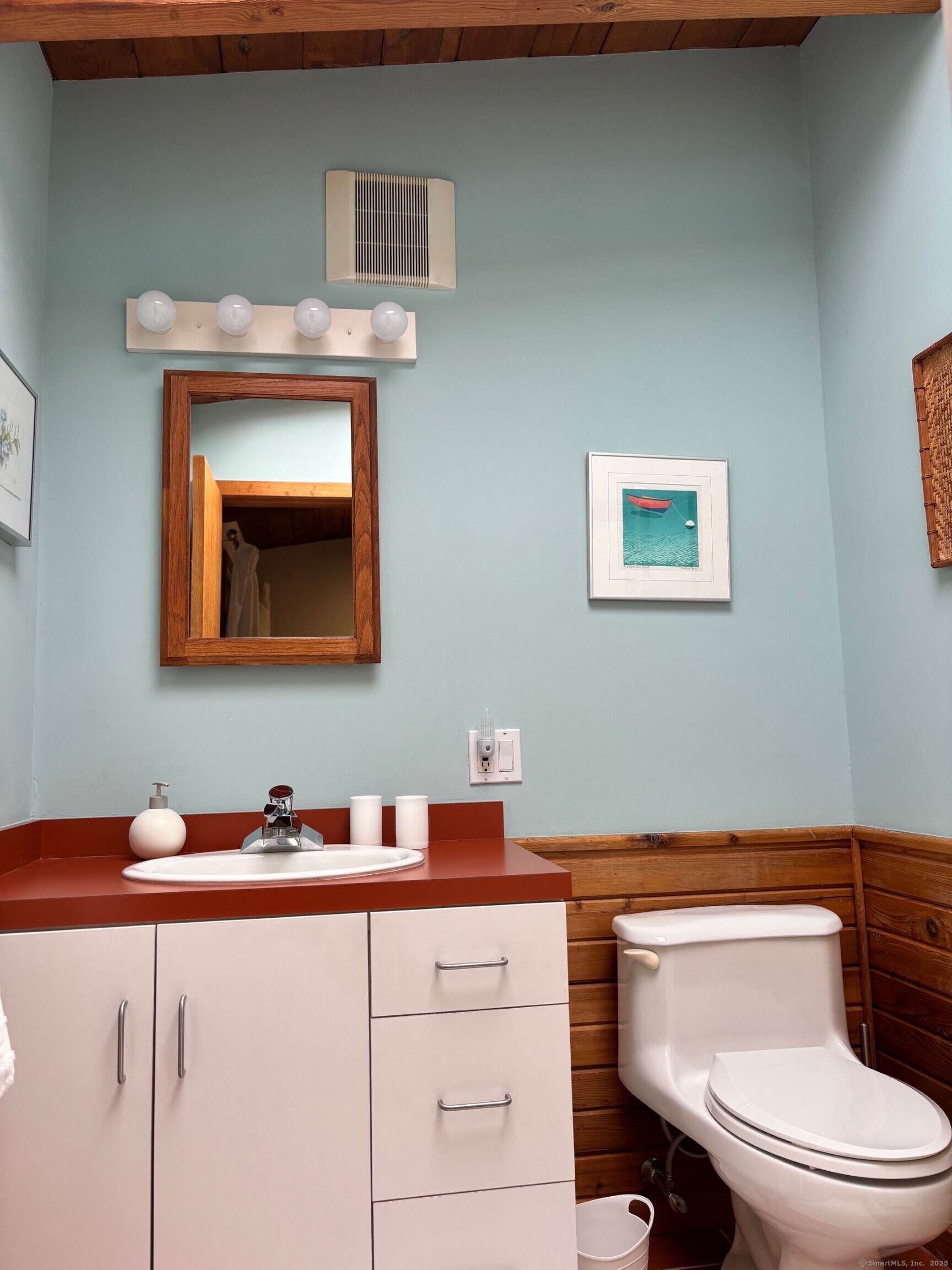 54 Barnhill, Woodbury, Connecticut 06798