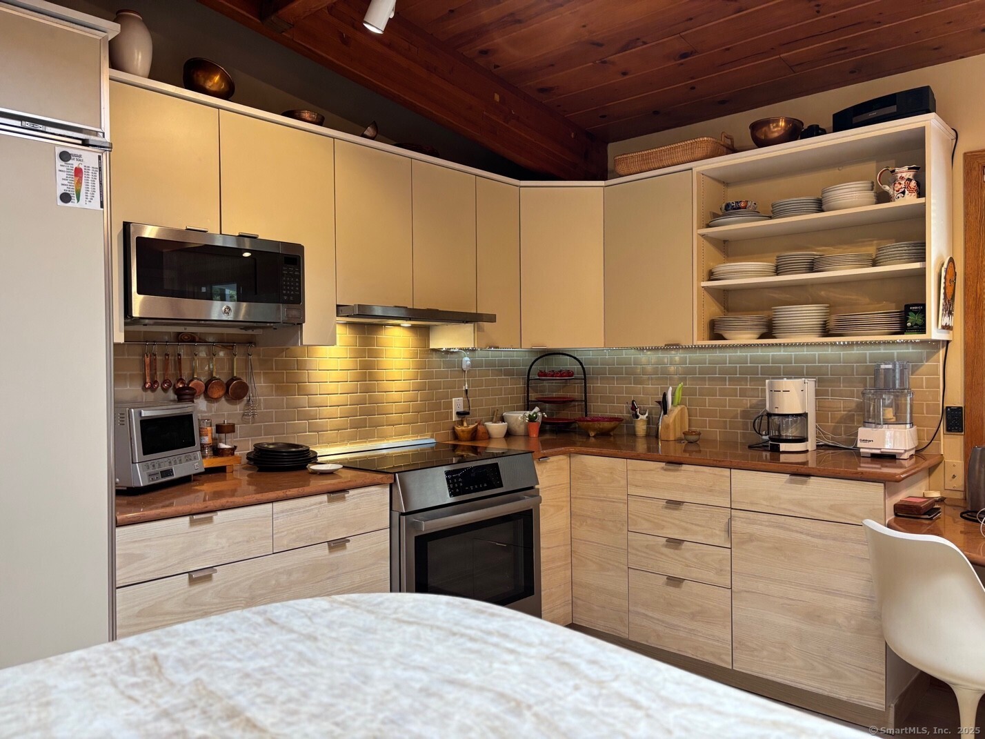 54 Barnhill, Woodbury, Connecticut 06798