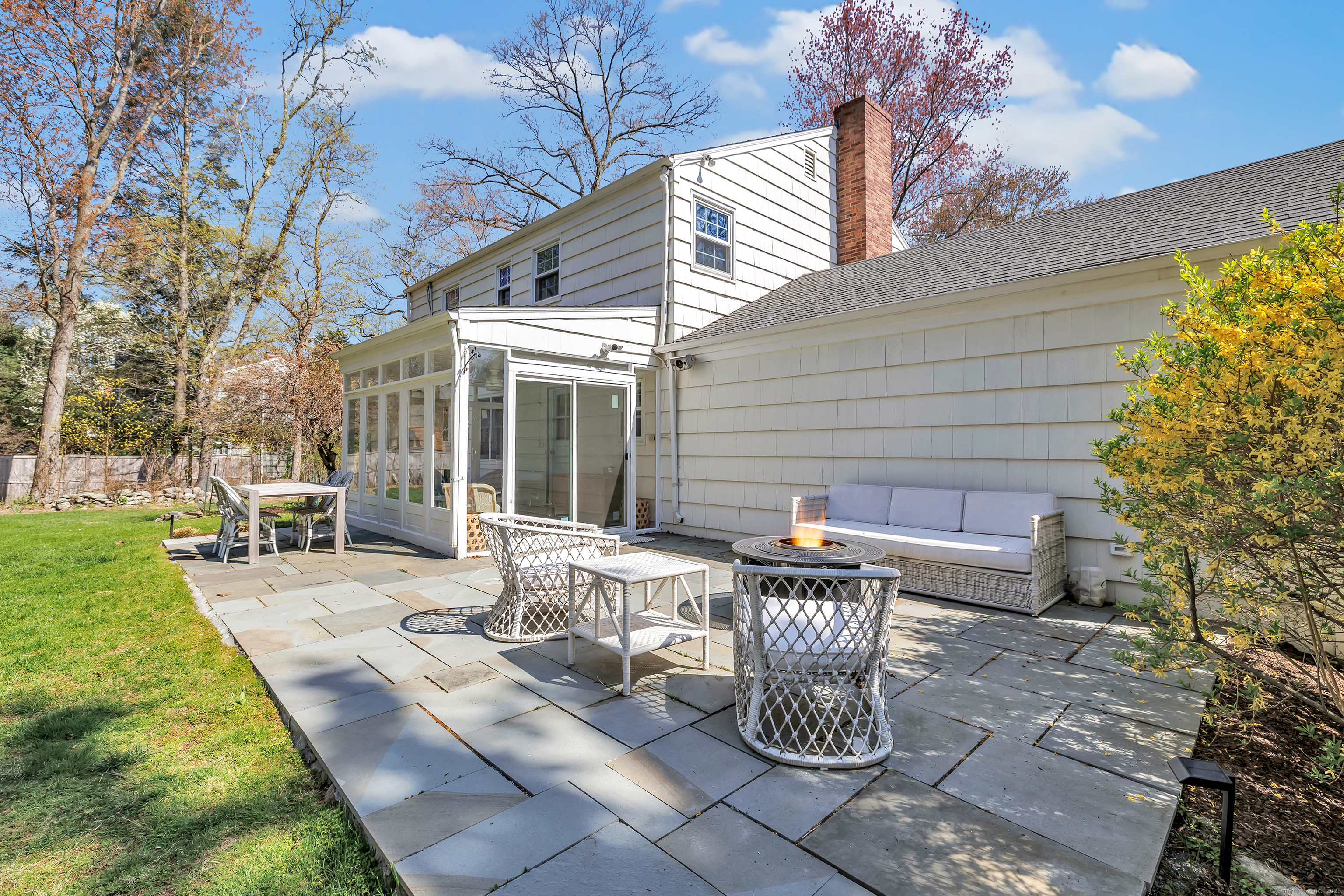 1115 Galloping Hill, Fairfield, Connecticut 06824