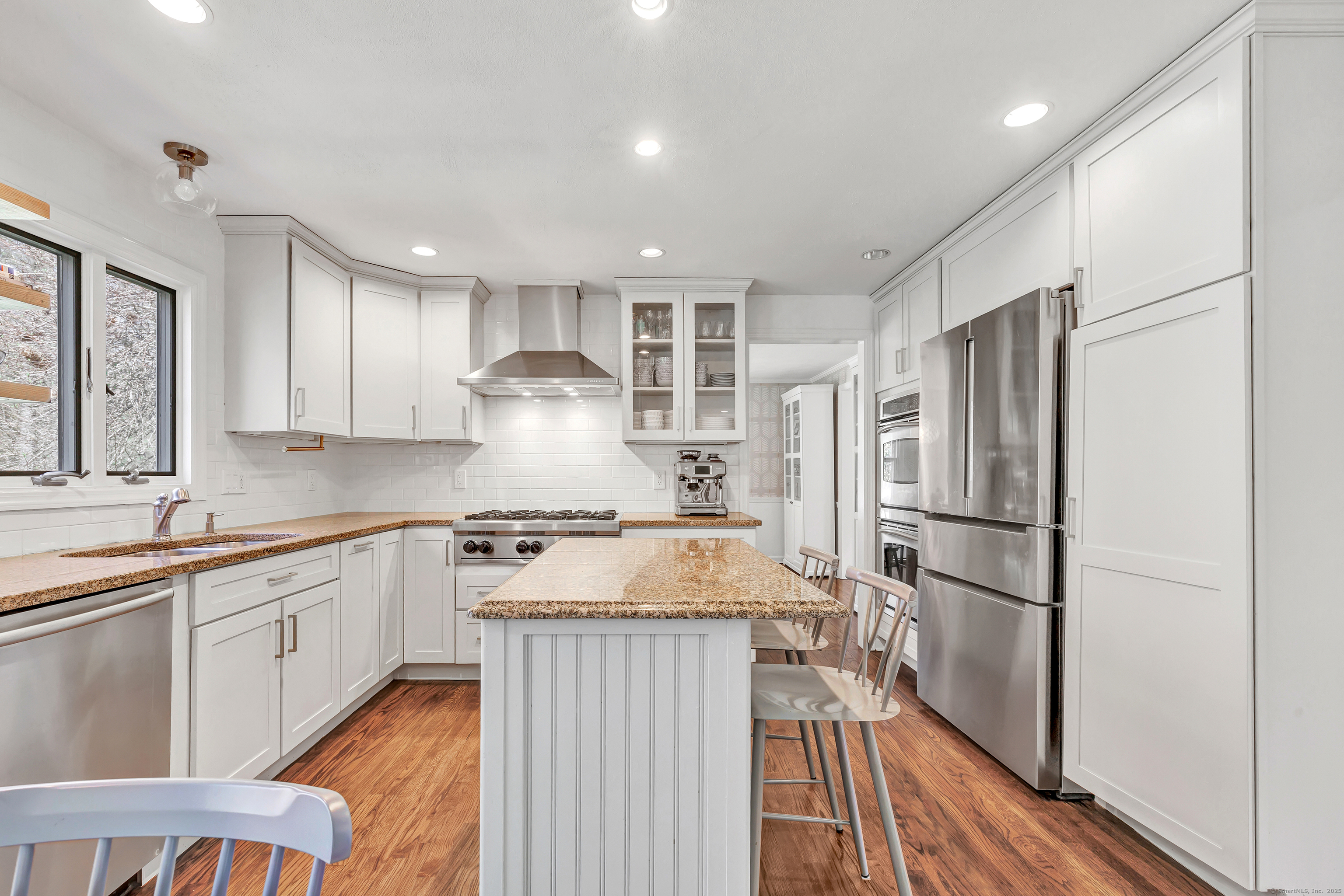 1115 Galloping Hill, Fairfield, Connecticut 06824