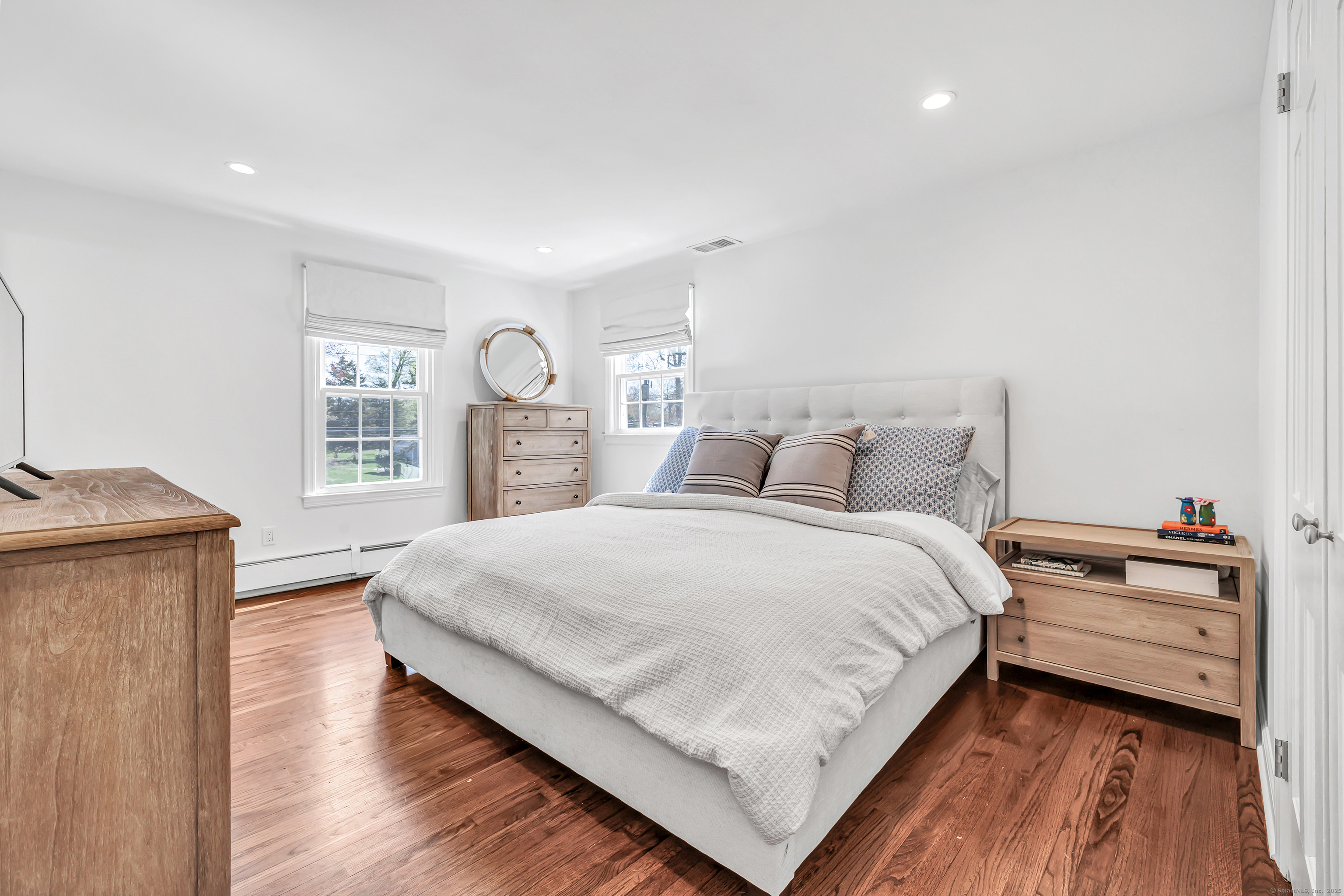 1115 Galloping Hill, Fairfield, Connecticut 06824