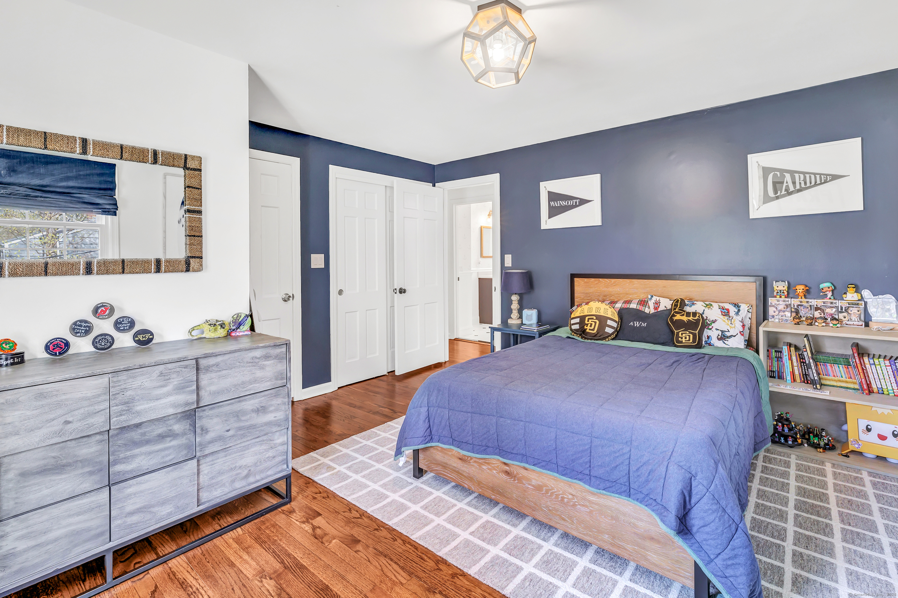 1115 Galloping Hill, Fairfield, Connecticut 06824