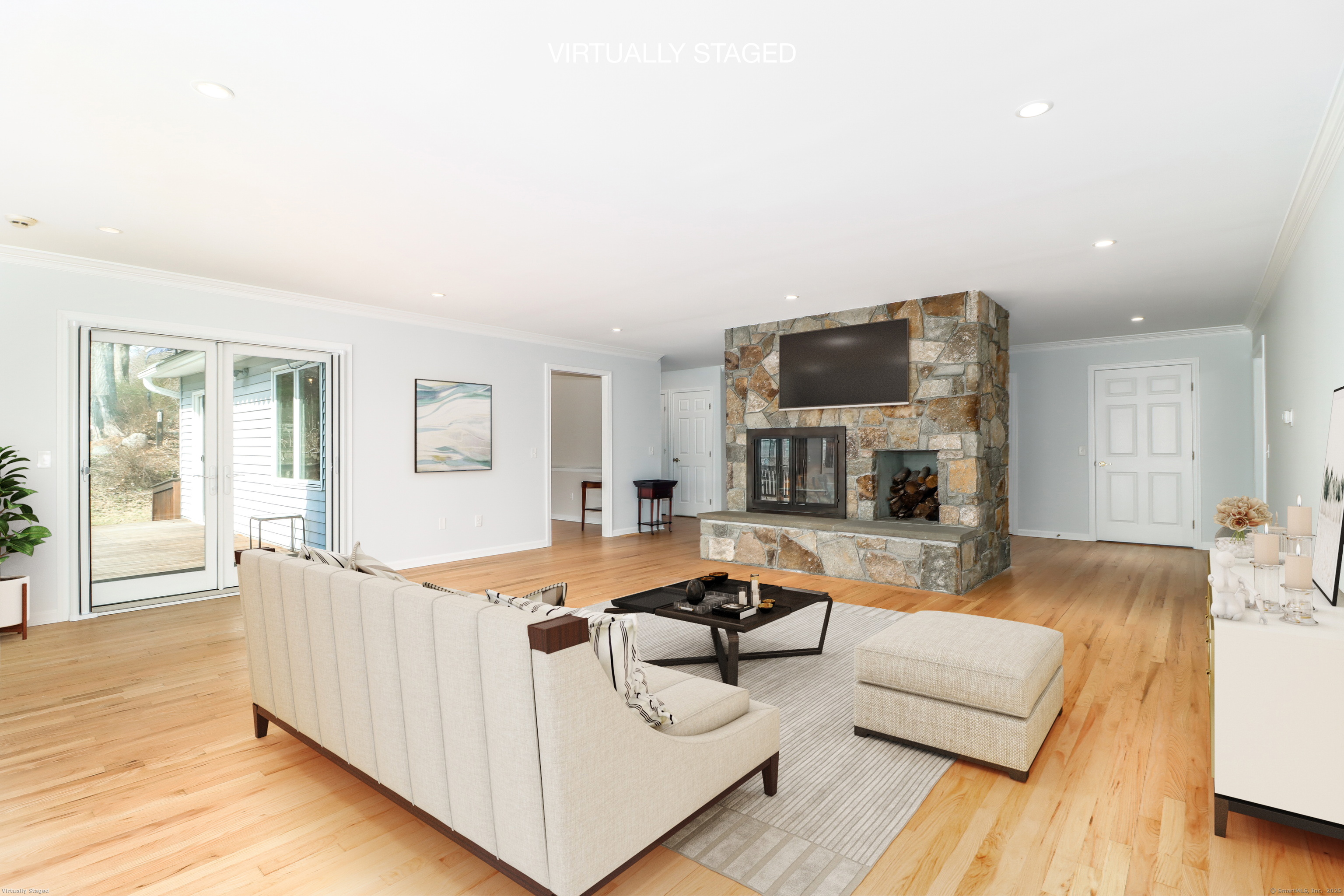 73A Long Meadow Hill, Brookfield, Connecticut 06804
