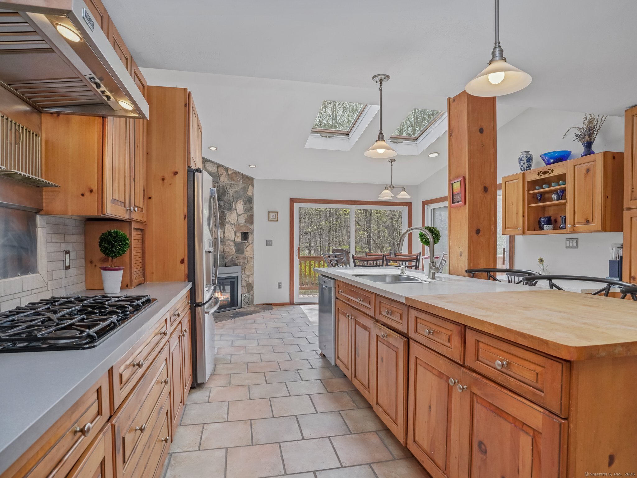 14 Parsons, Redding, Connecticut 06896