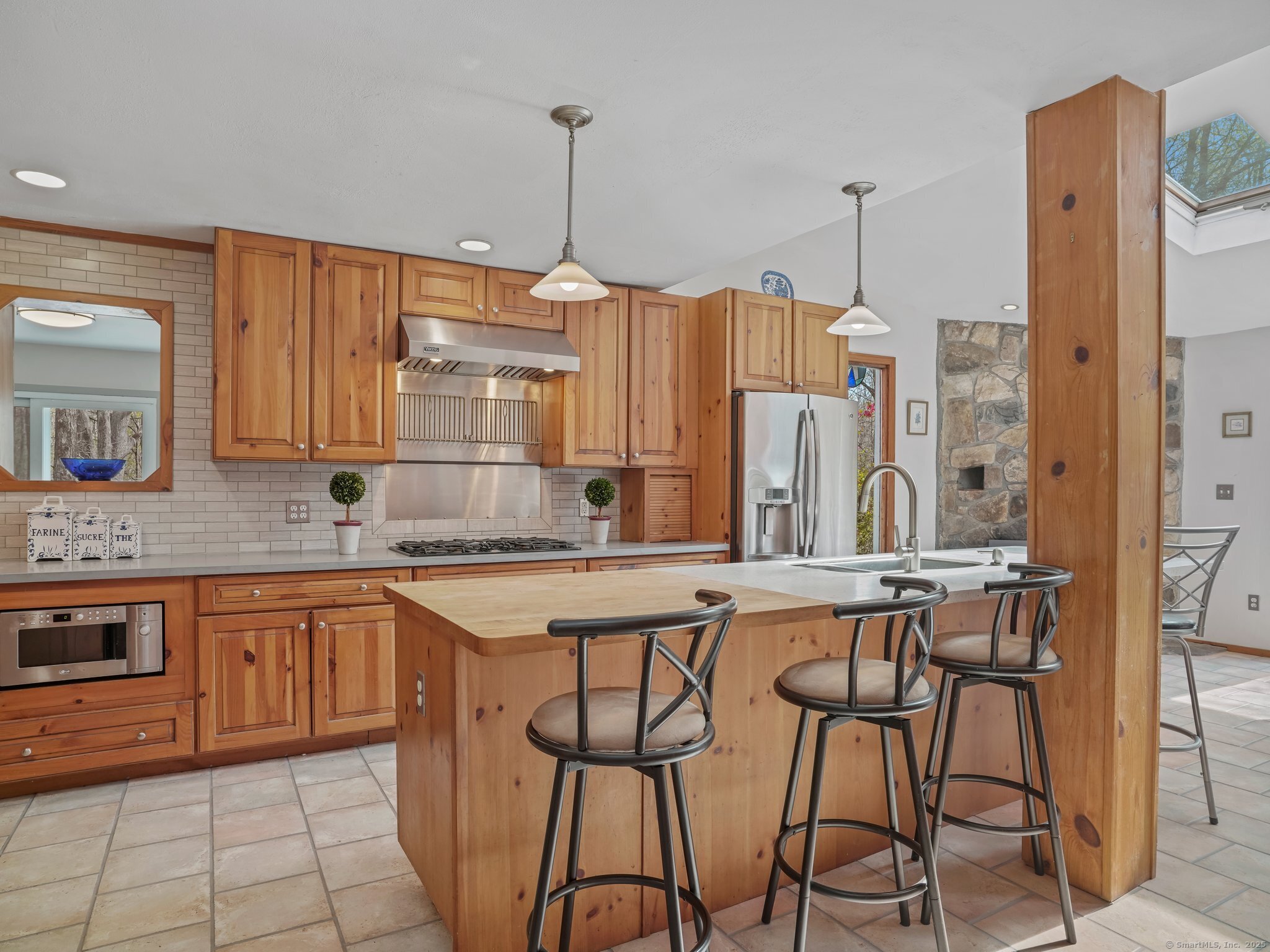 14 Parsons, Redding, Connecticut 06896