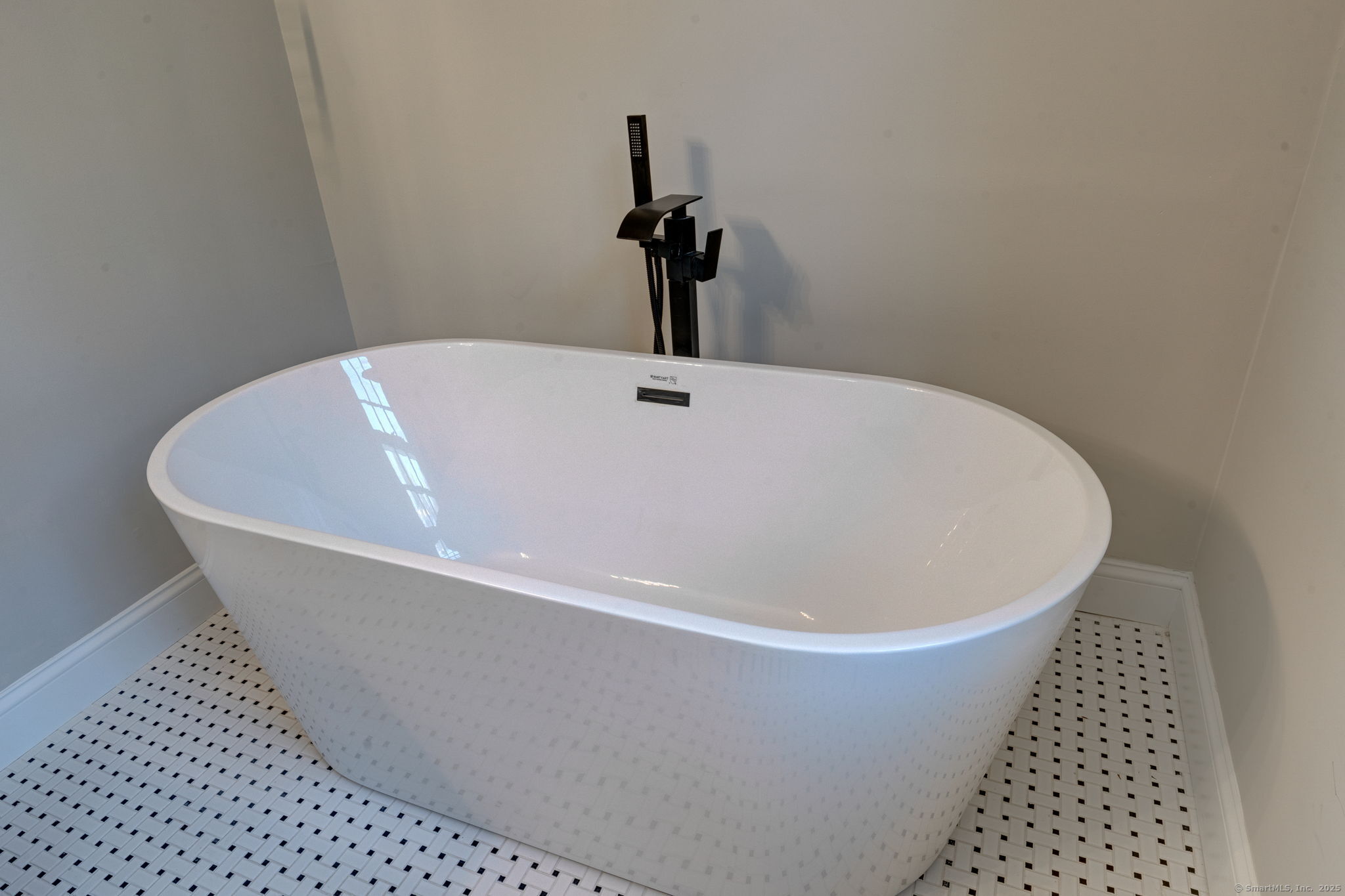 115 Steep Hill, Weston, Connecticut 06883