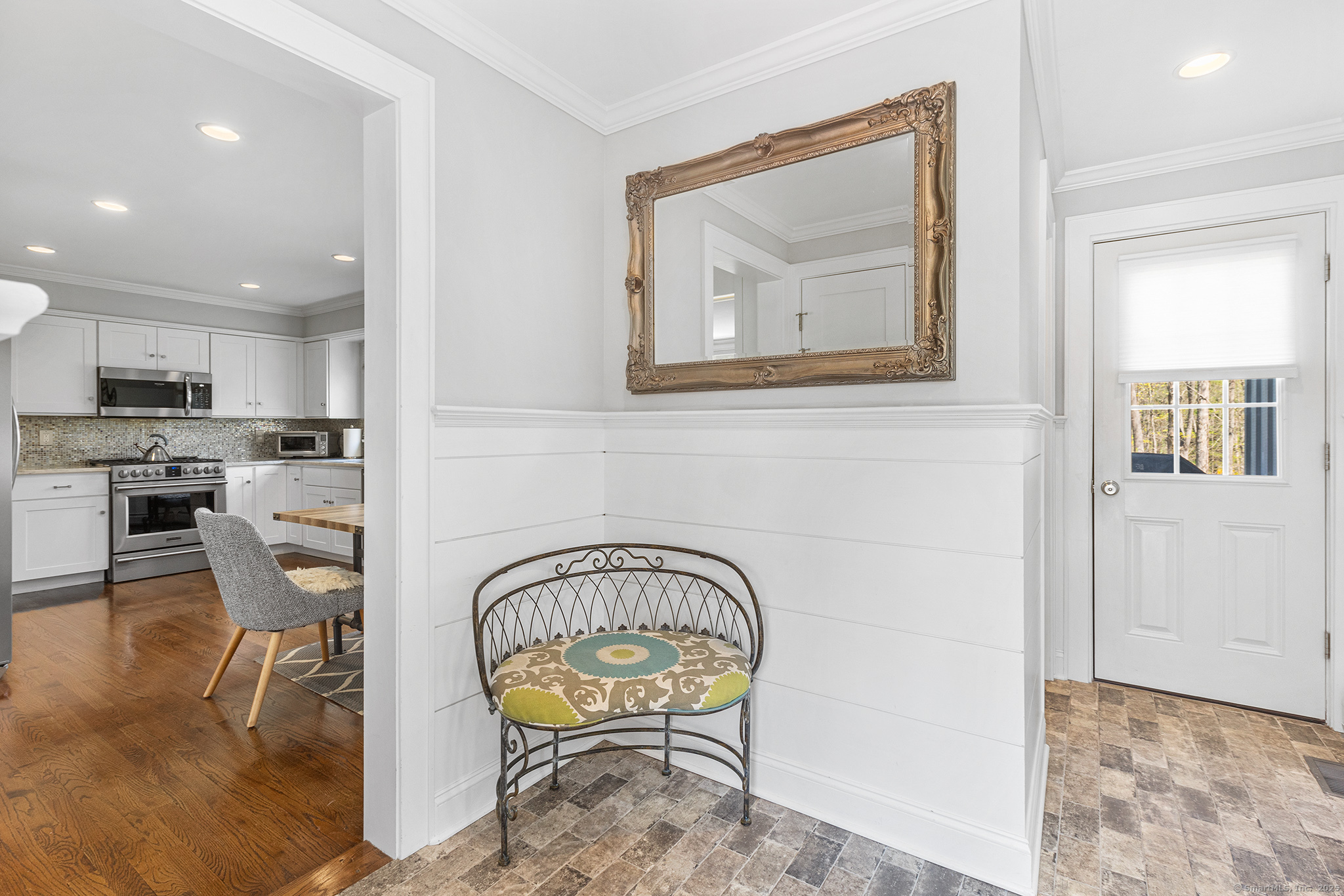 19 Knollwood, Ridgefield, Connecticut 06877