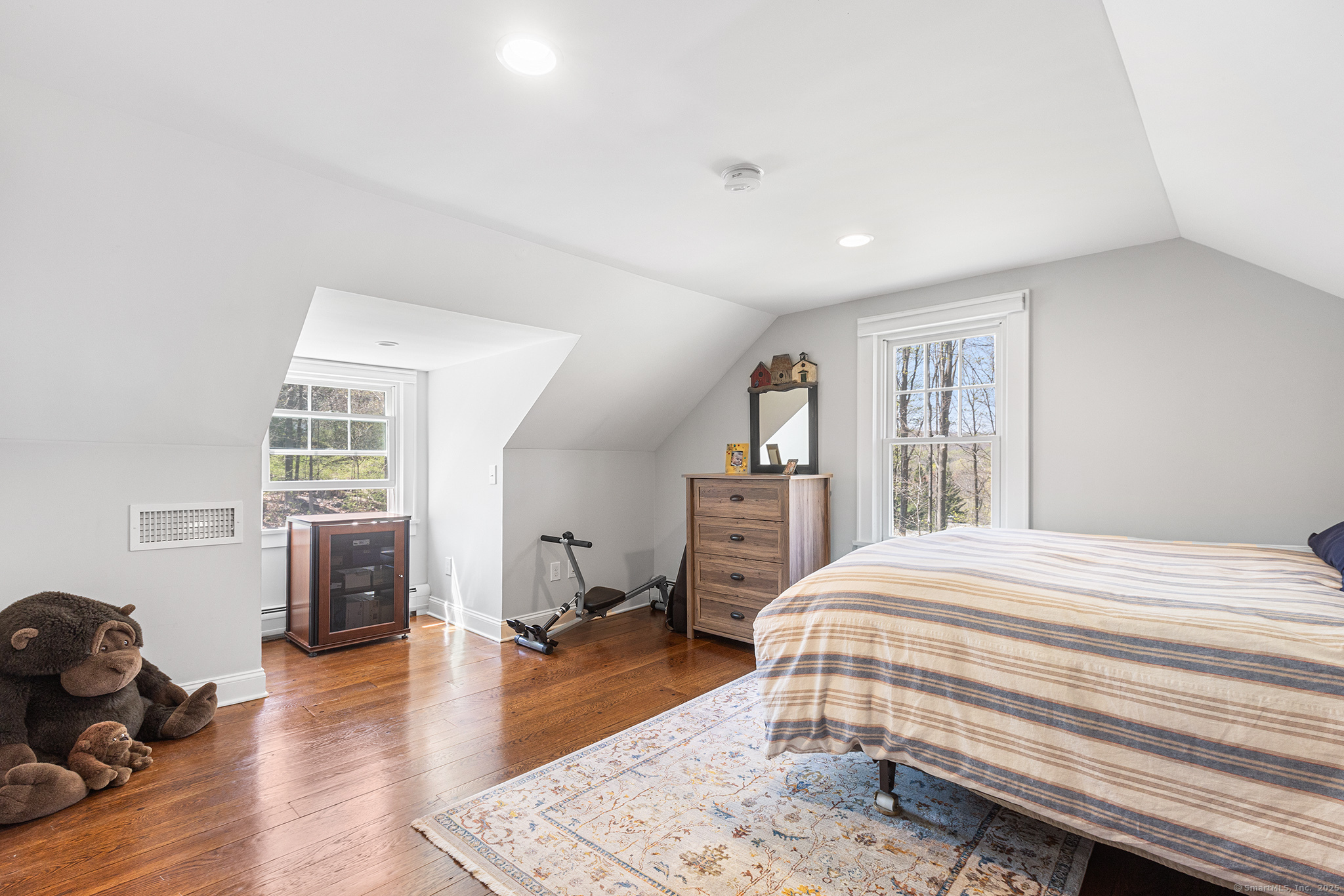 19 Knollwood, Ridgefield, Connecticut 06877