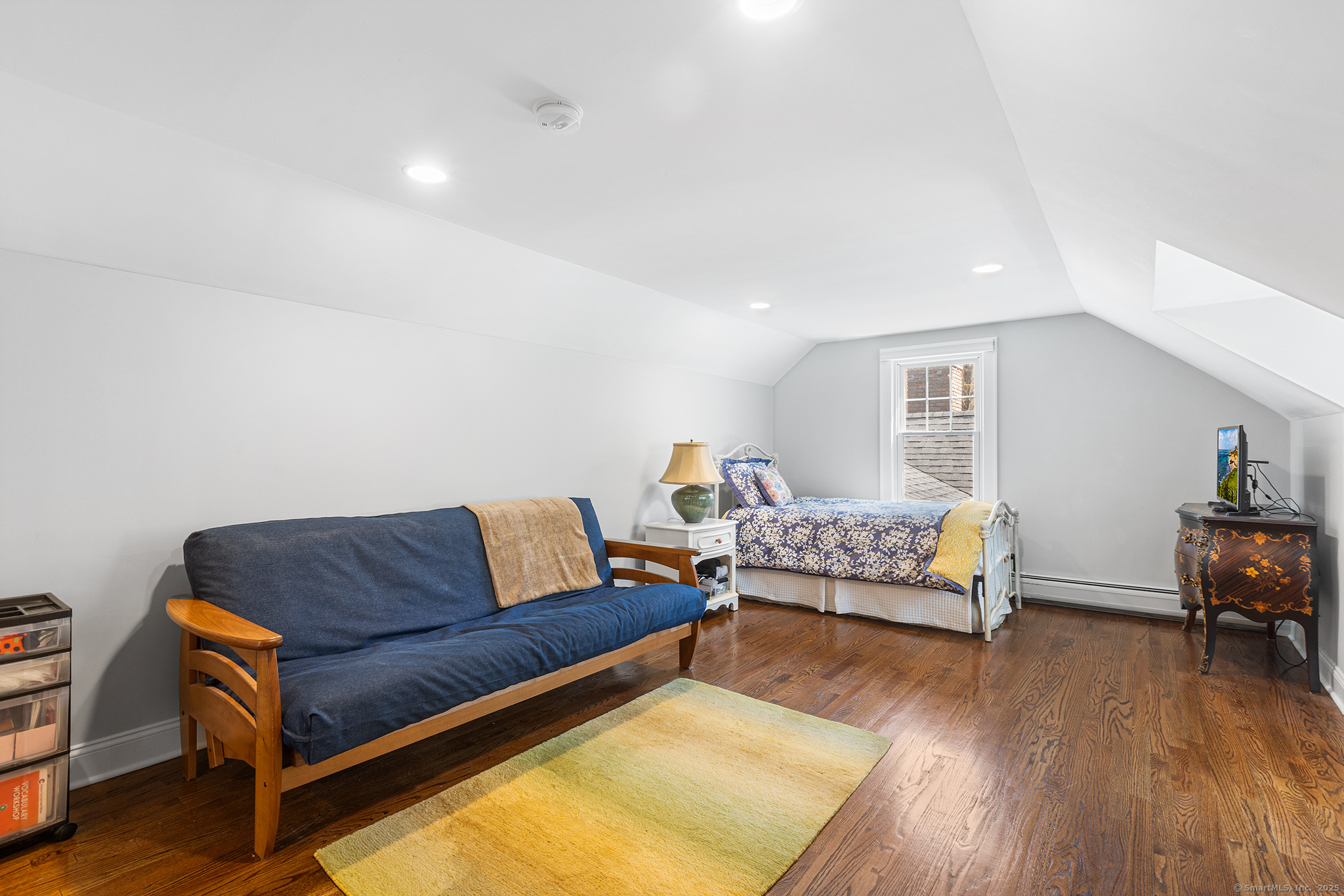 19 Knollwood, Ridgefield, Connecticut 06877