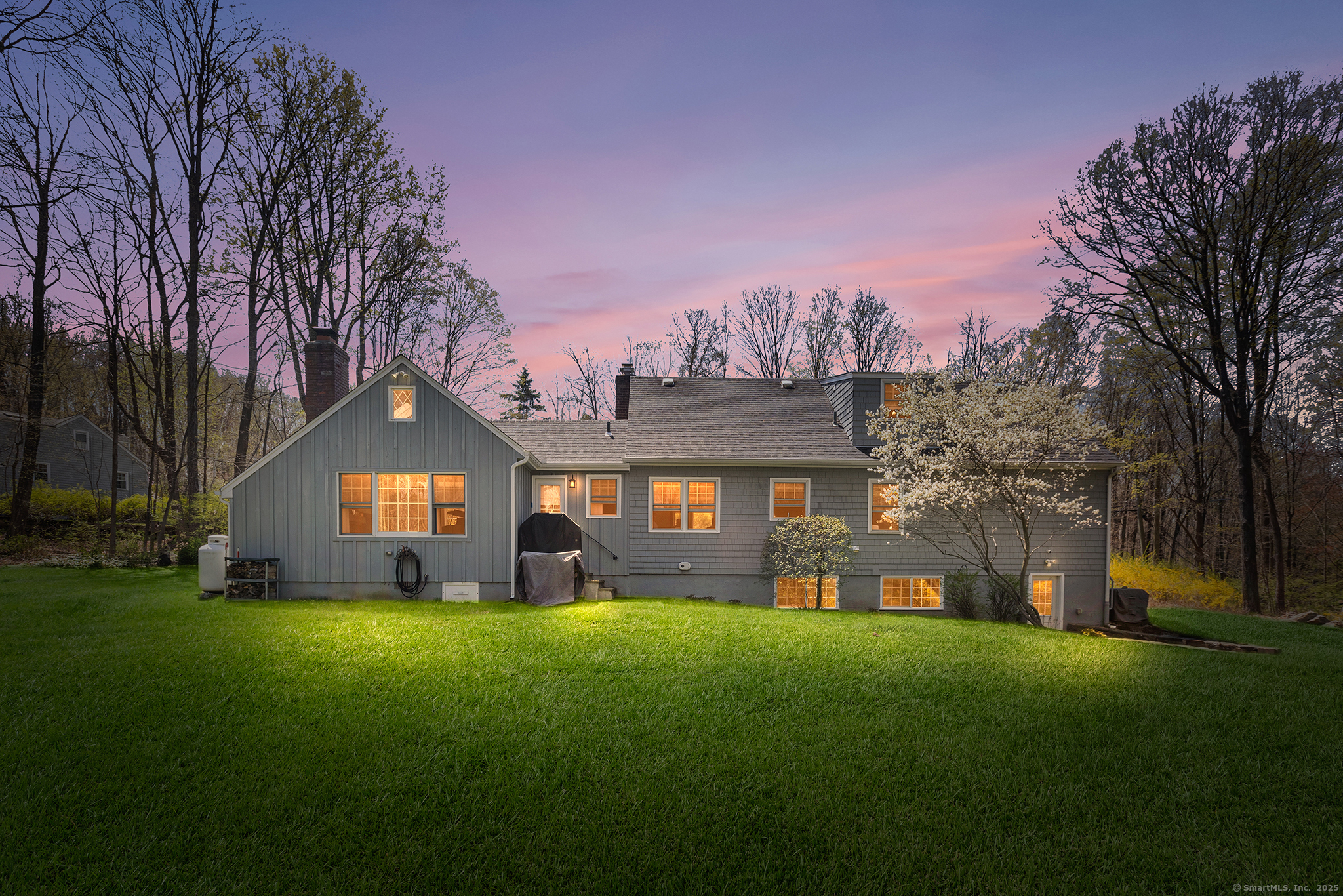19 Knollwood, Ridgefield, Connecticut 06877