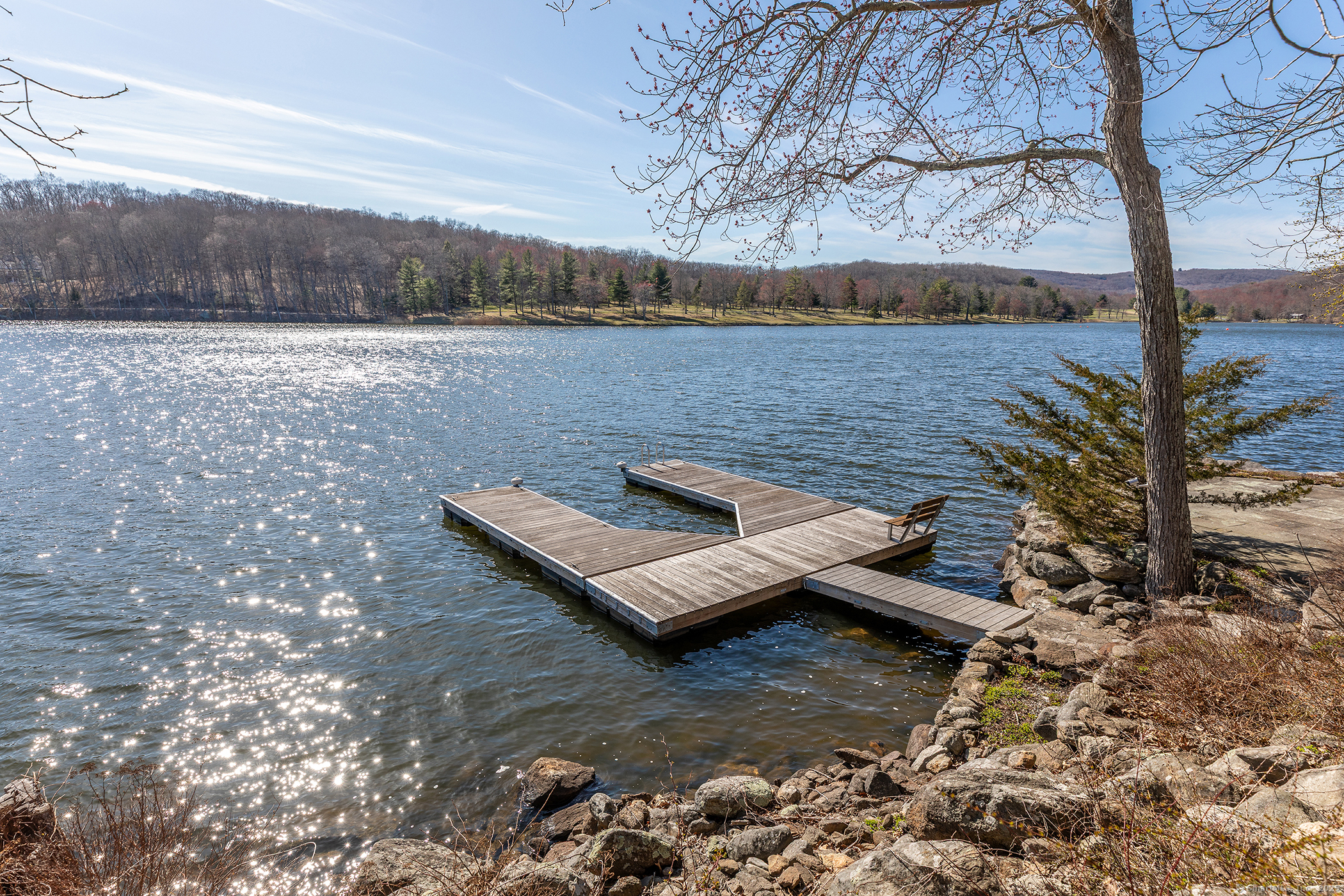 18 Arrow Point, Warren, Connecticut 06777