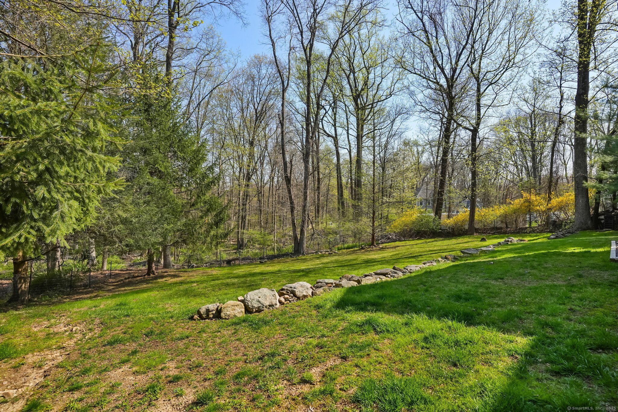 20 Pumpkin Hill, Trumbull, Connecticut 06611