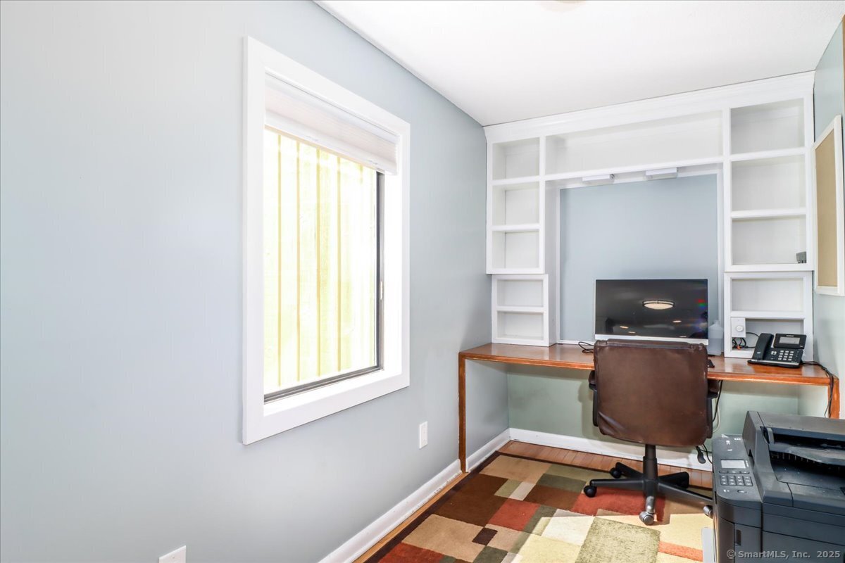 15 Pond View, Stamford, Connecticut 06903