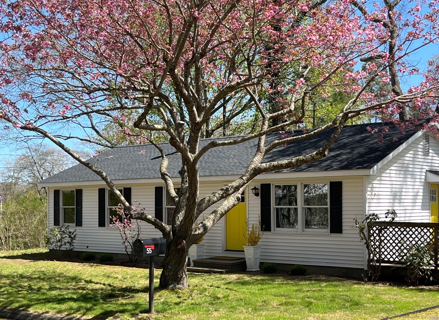 55 Woodland, Madison, Connecticut 06443
