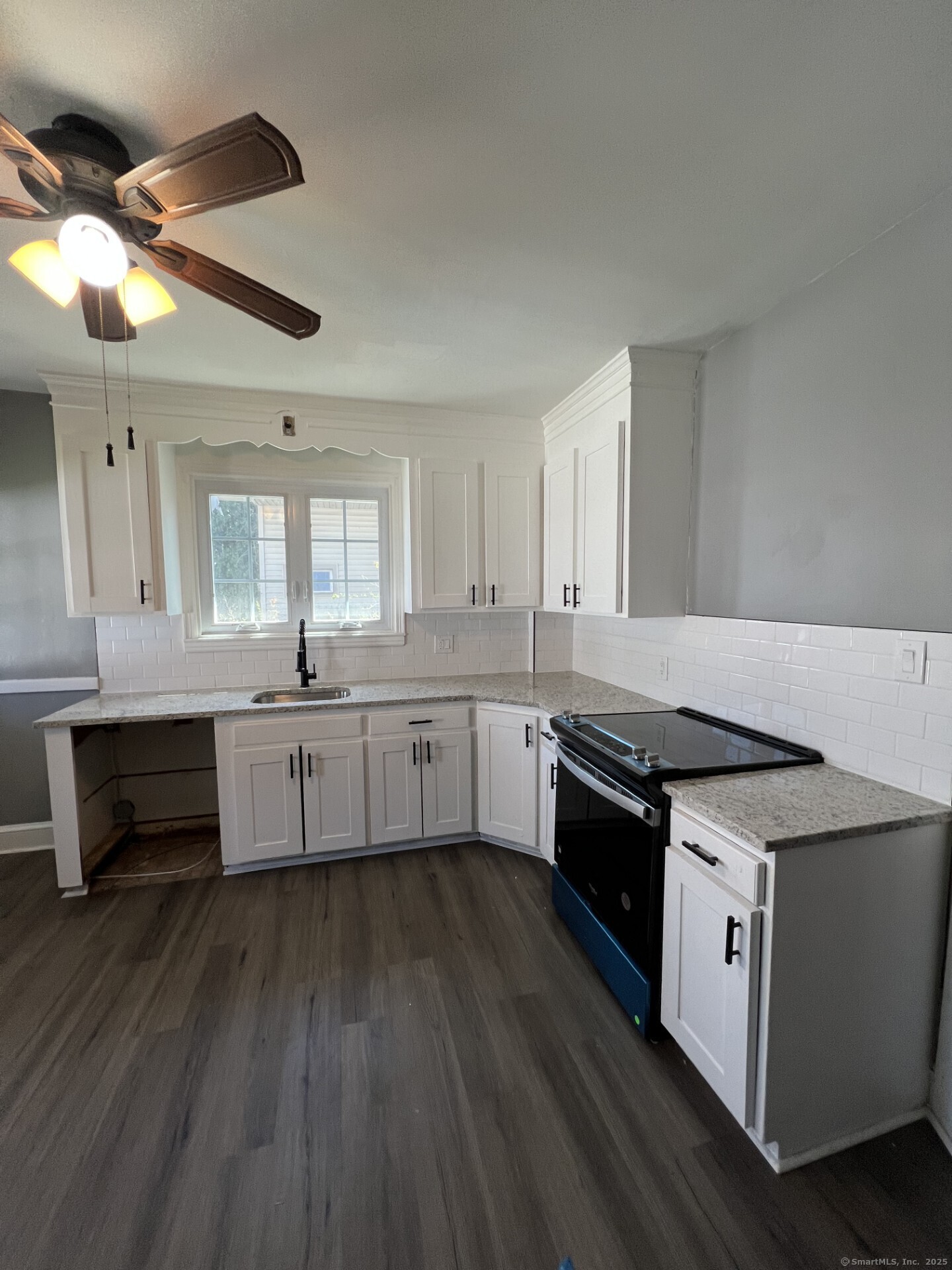 112 Concord, Waterbury, Connecticut 06710