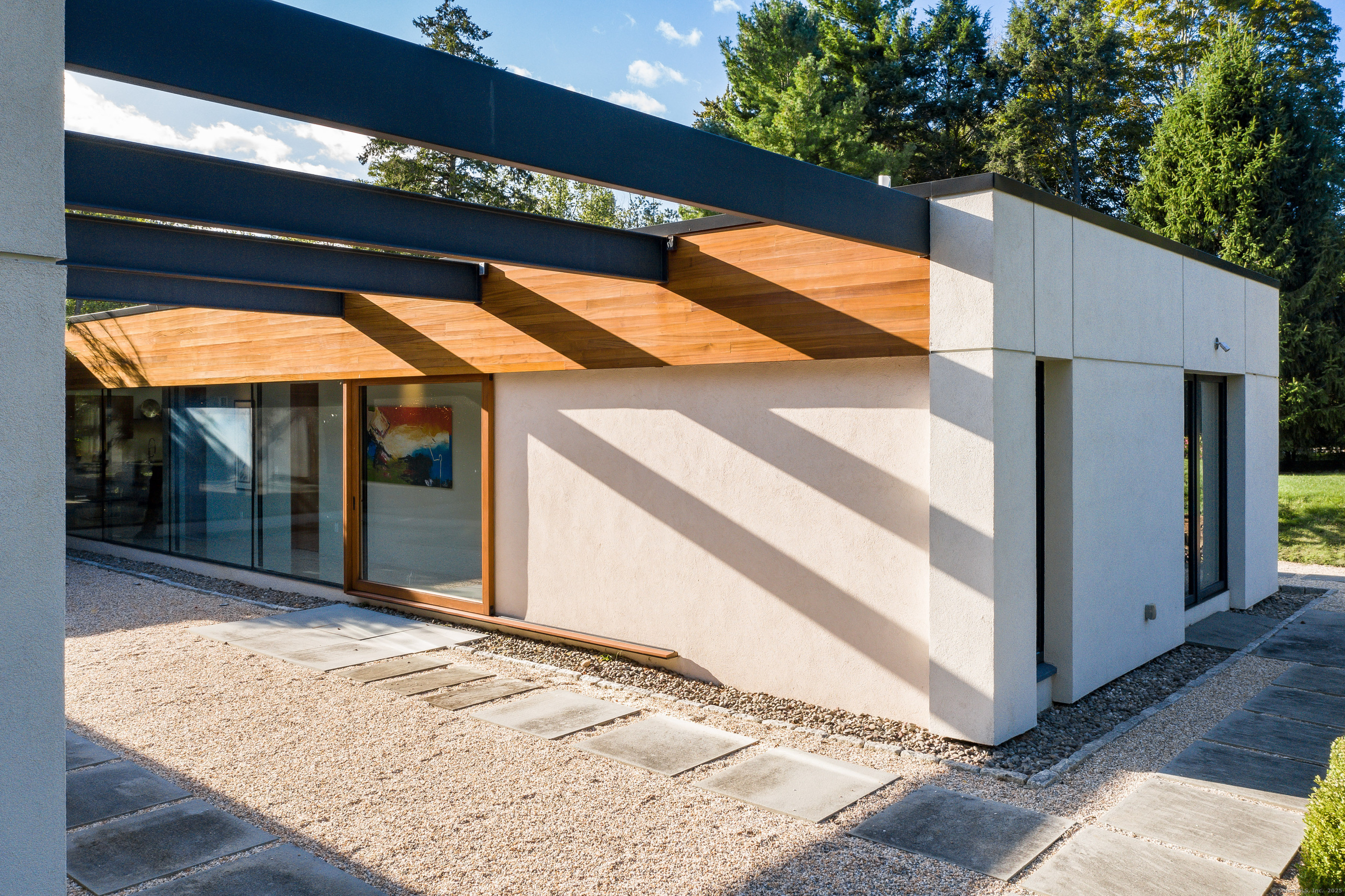 931 Ponus, New Canaan, Connecticut 06840