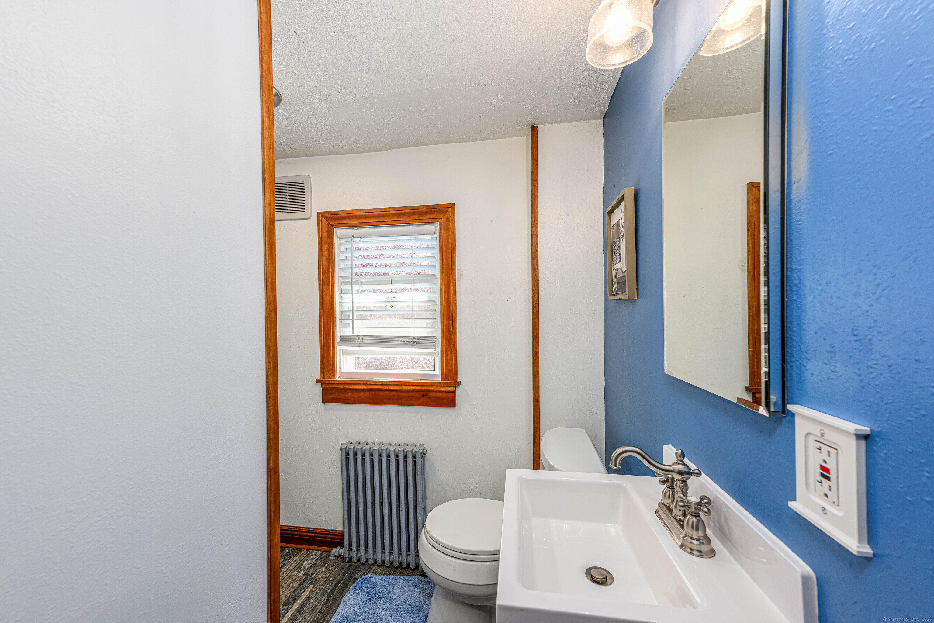 929 Totoket, North Branford, Connecticut 06472
