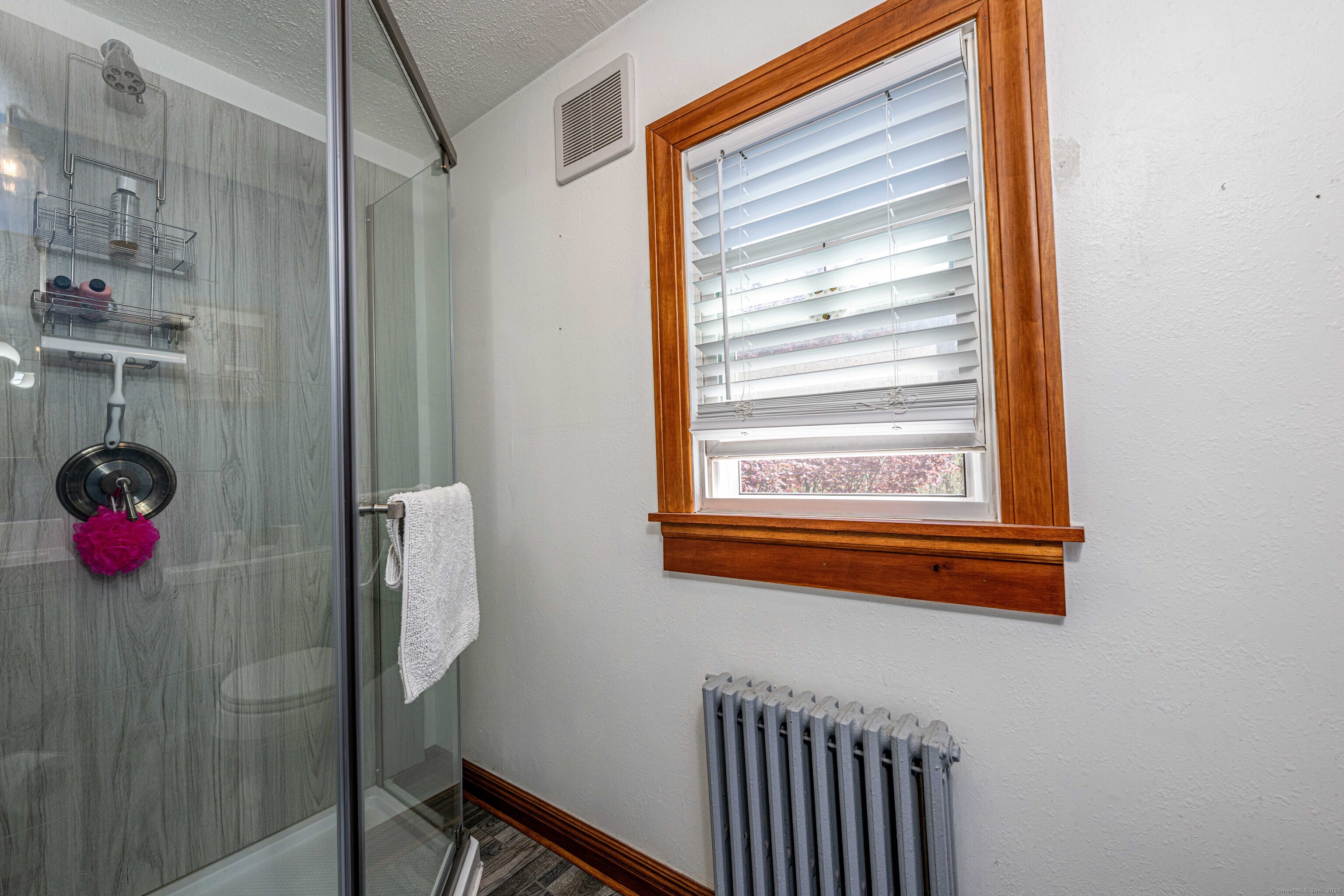 929 Totoket, North Branford, Connecticut 06472
