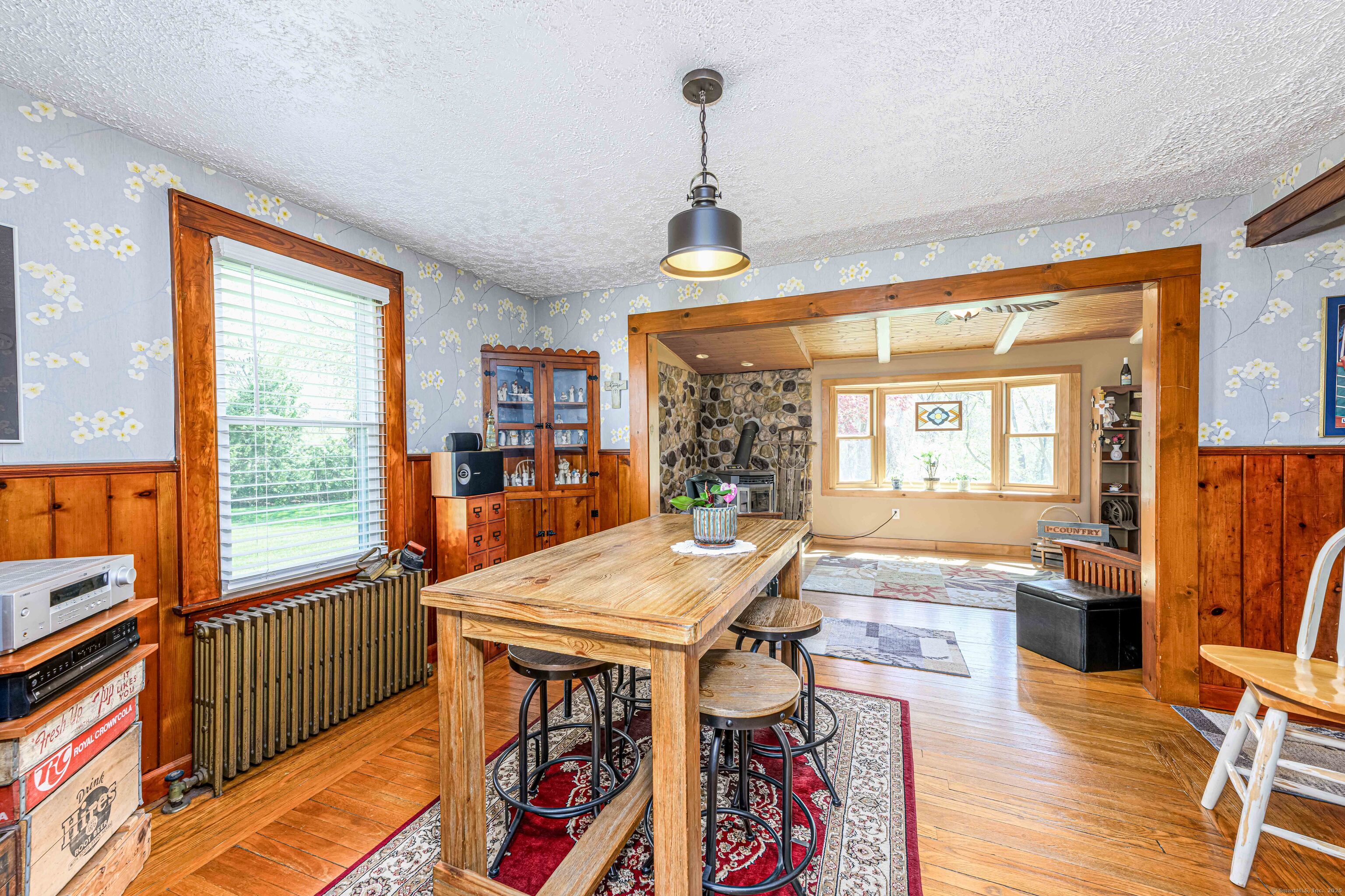 929 Totoket, North Branford, Connecticut 06472