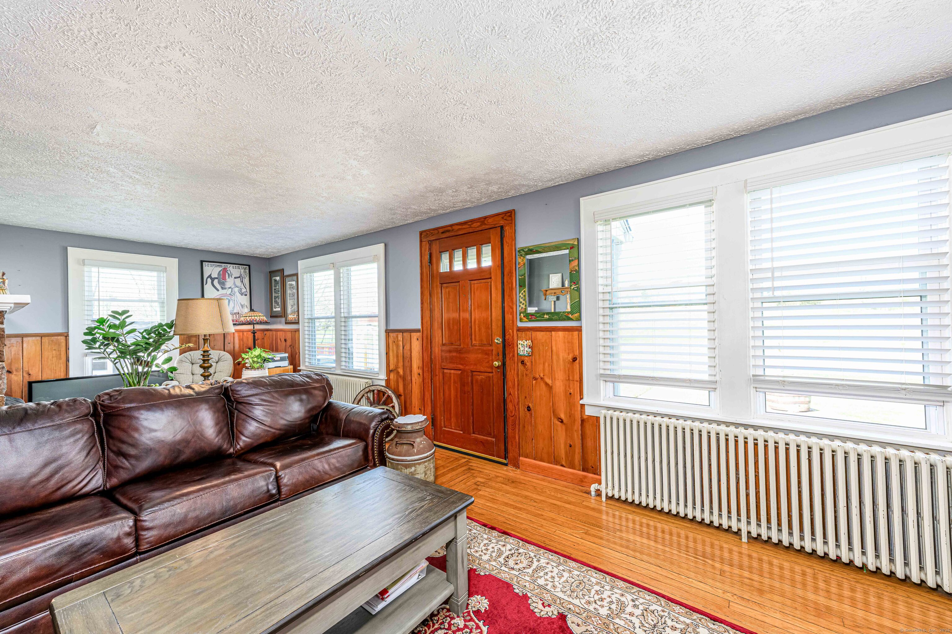 929 Totoket, North Branford, Connecticut 06472
