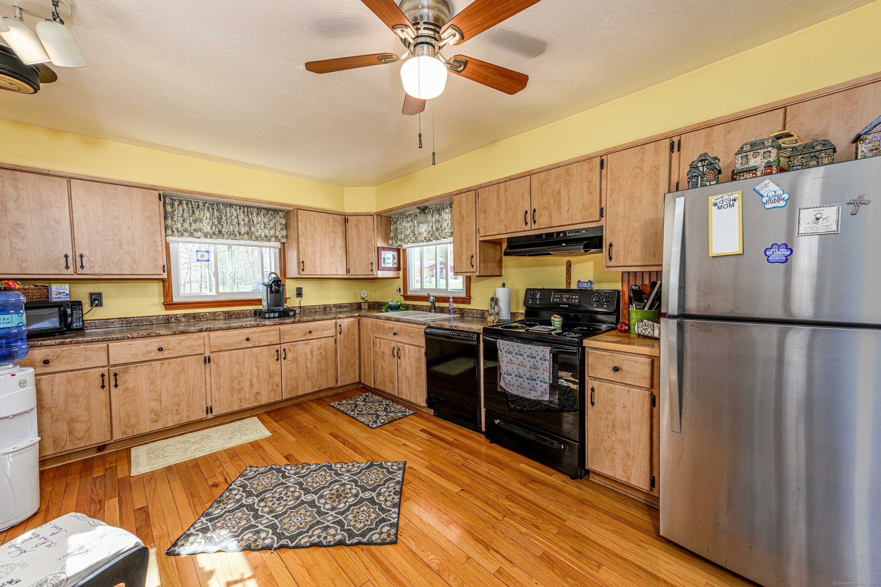 929 Totoket, North Branford, Connecticut 06472