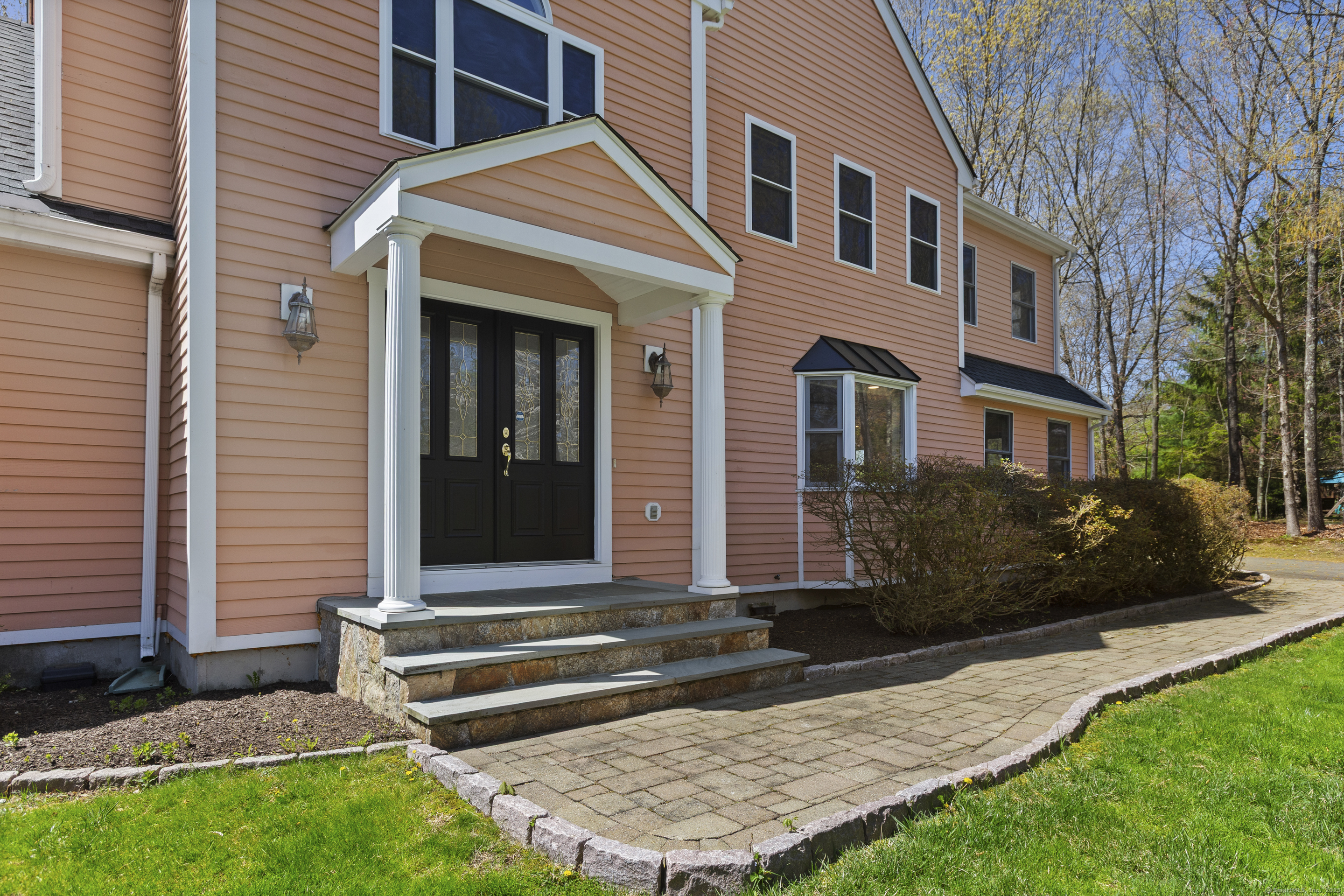 20 Maplewood, Danbury, Connecticut 06811