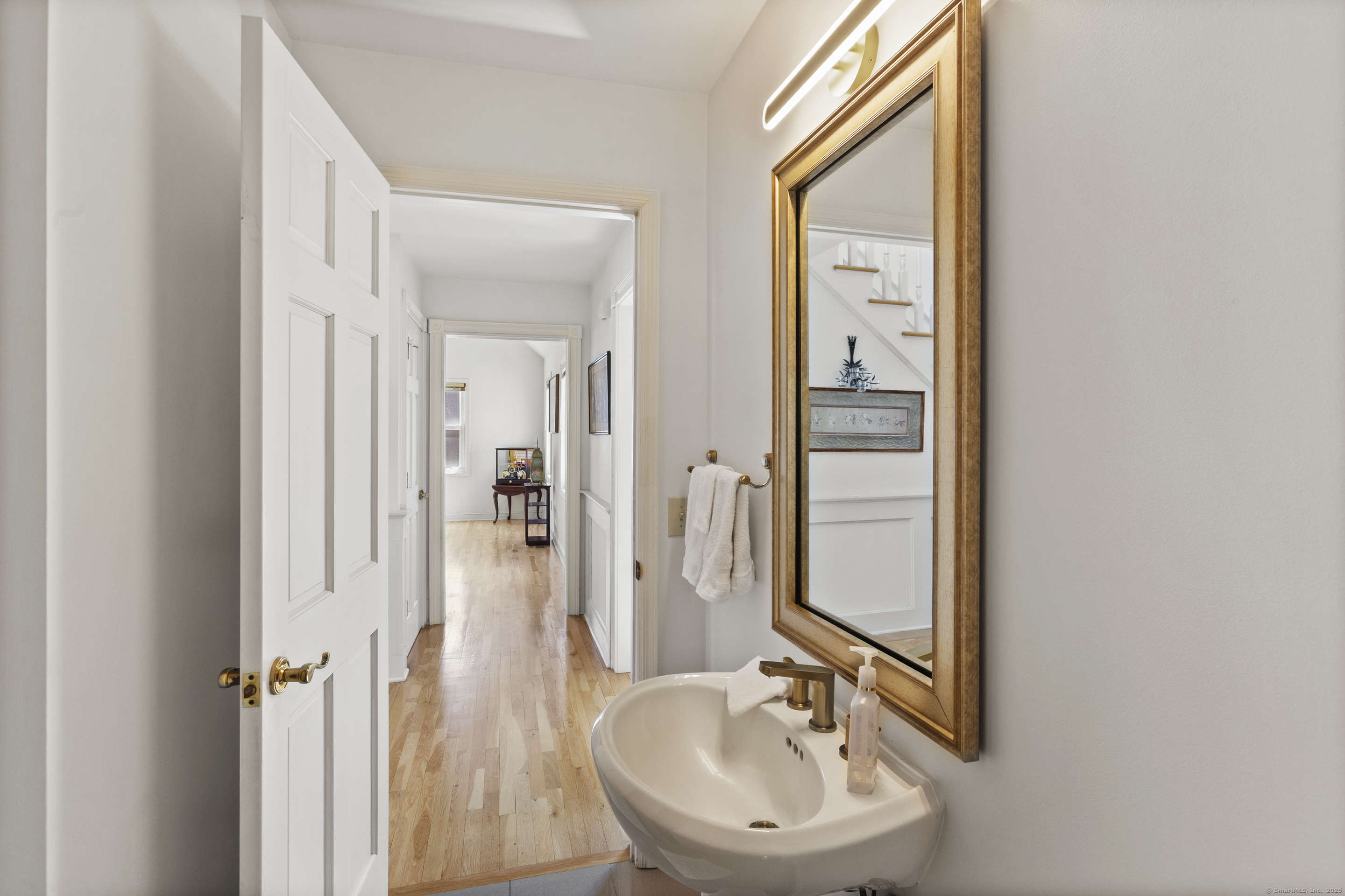 20 Maplewood, Danbury, Connecticut 06811