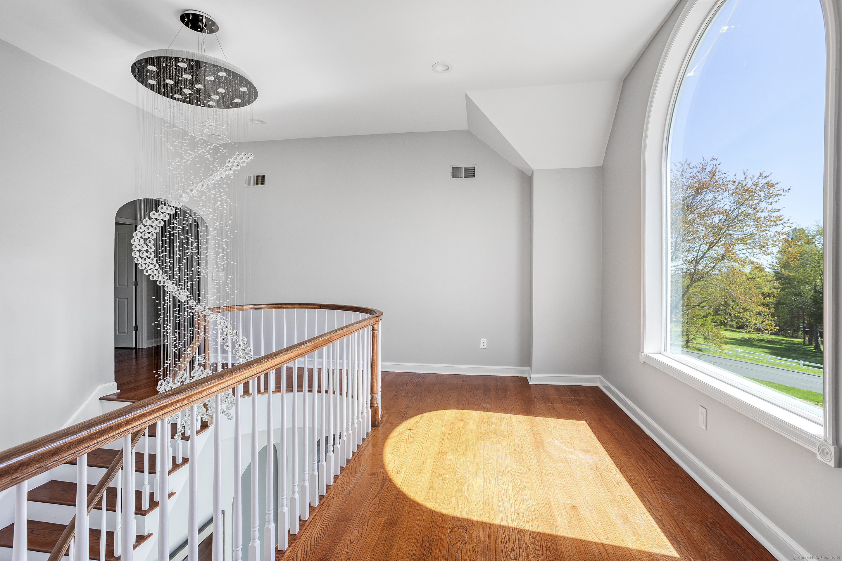 21 Centennial, Danbury, Connecticut 06811