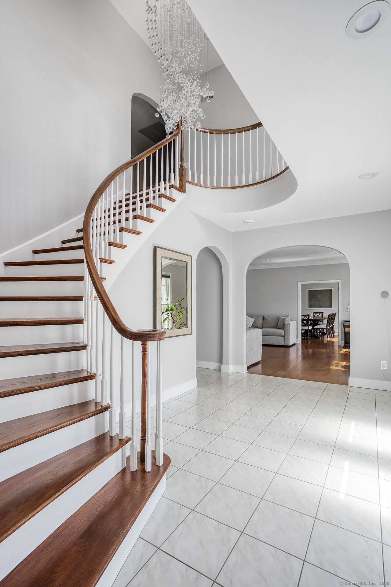 21 Centennial, Danbury, Connecticut 06811
