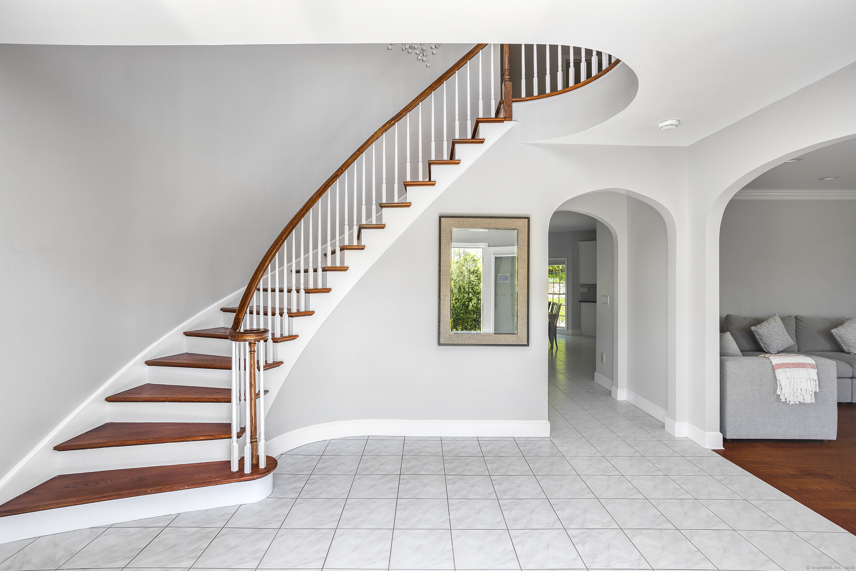21 Centennial, Danbury, Connecticut 06811