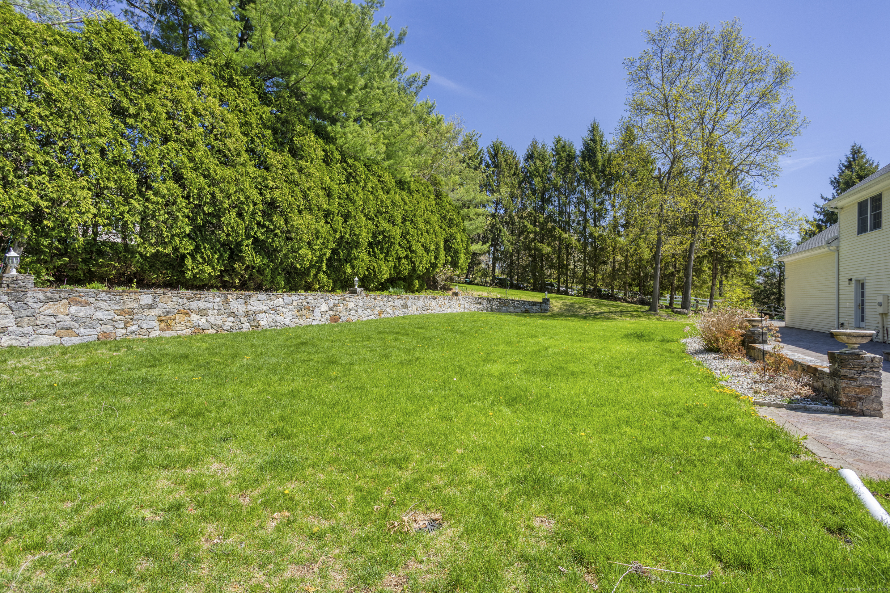 21 Centennial, Danbury, Connecticut 06811
