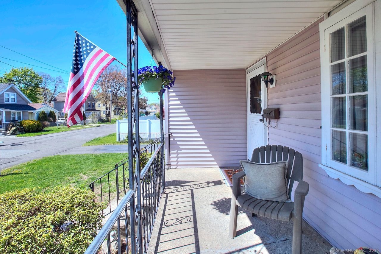 121 Victory, Stratford, Connecticut 06615