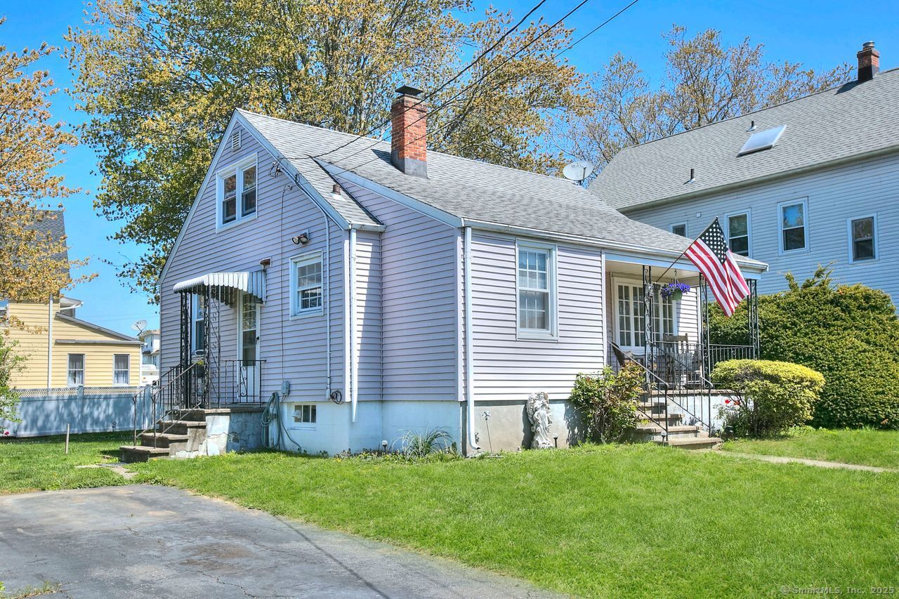 121 Victory, Stratford, Connecticut 06615