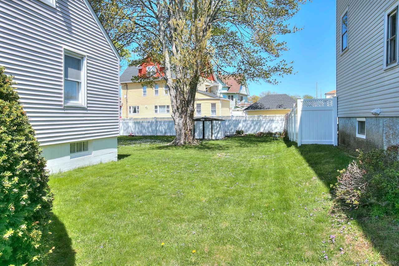 121 Victory, Stratford, Connecticut 06615