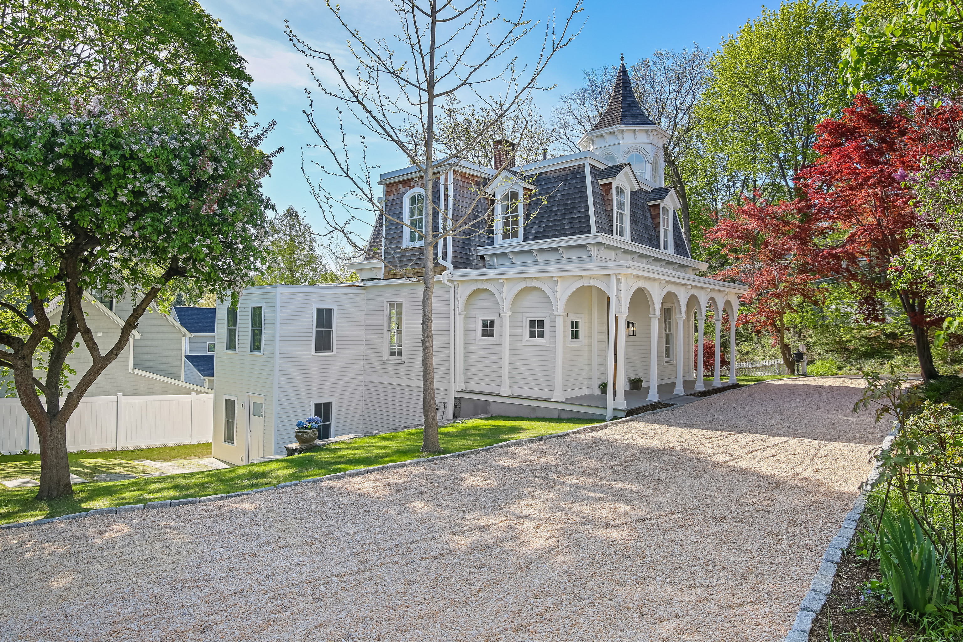 66 Seminary, New Canaan, Connecticut 06840