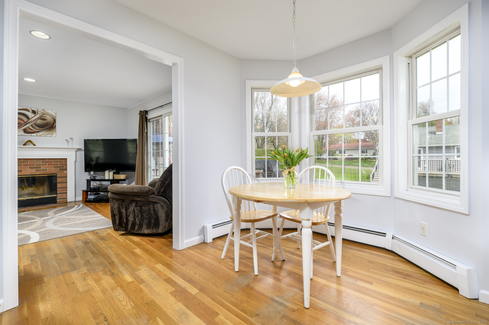 117 Middlebrooks, Trumbull, Connecticut 06611